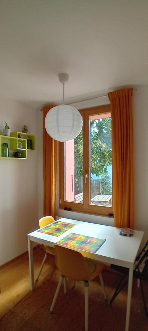 Appartement CHENILLE charmant 2 pièces plein pied avec jardin et vue magnifique
