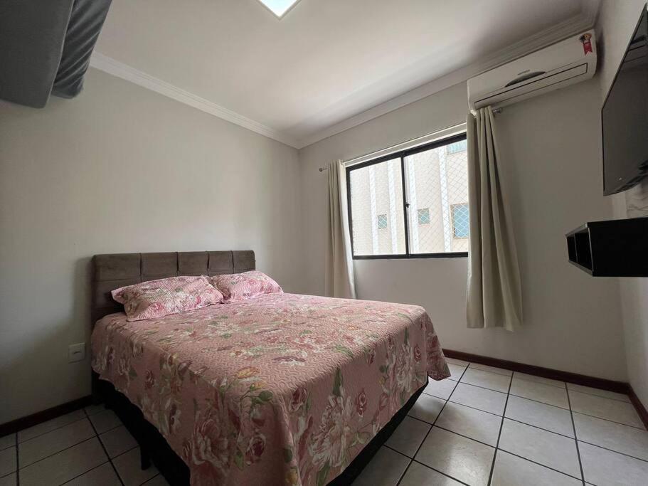 Apartamento no Edifício Residencial Bromélias