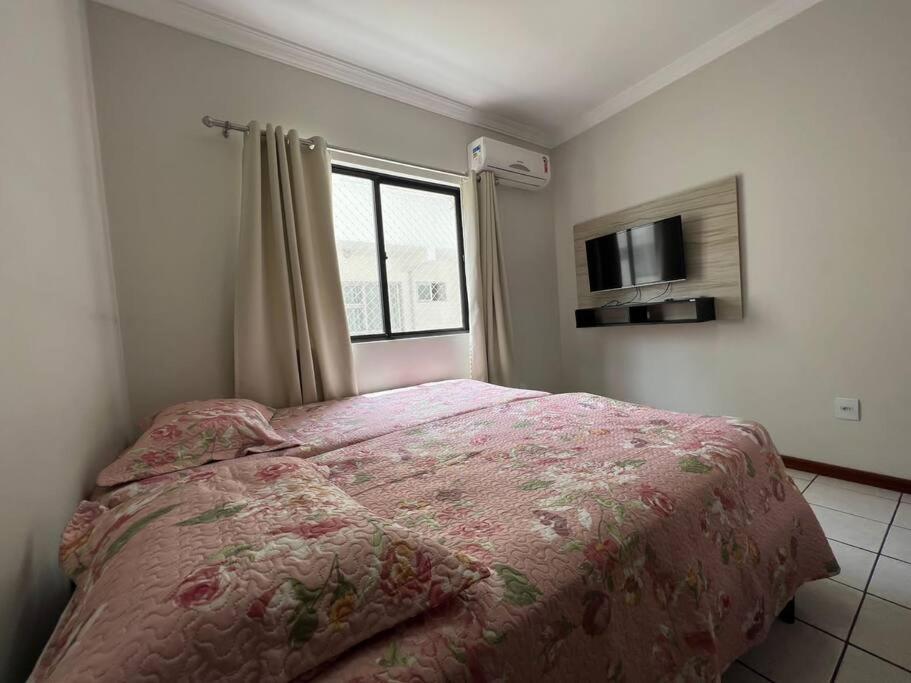 Apartamento no Edifício Residencial Bromélias