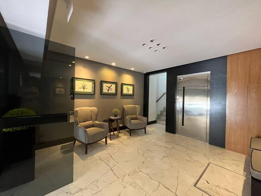 Apartamento no Edifício Residencial Bromélias