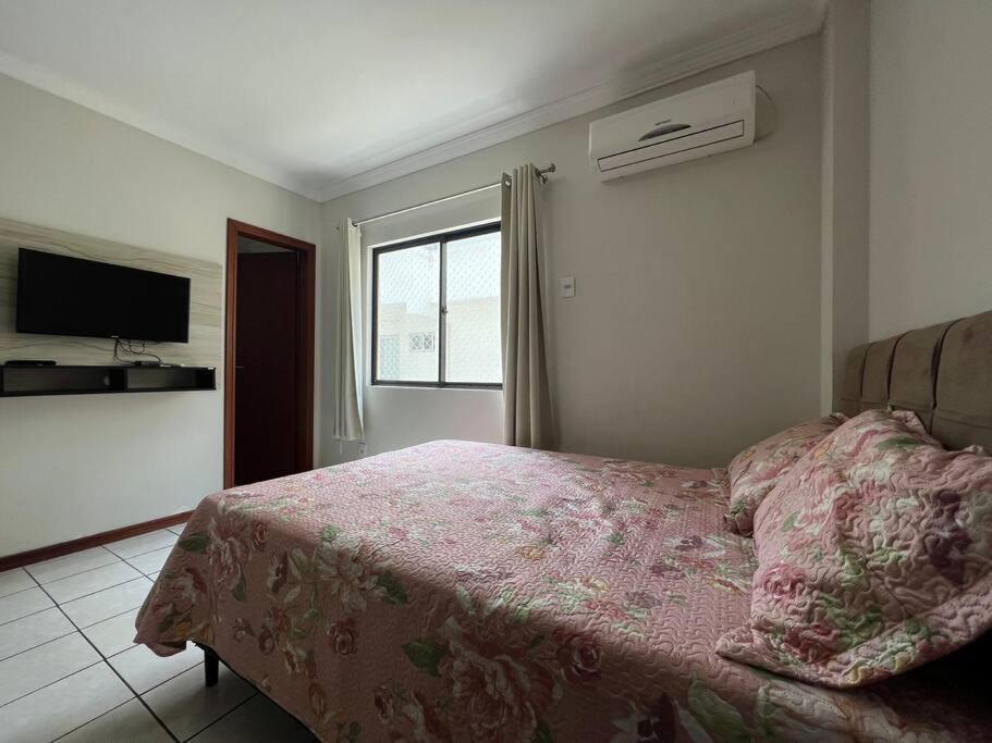 Apartamento no Edifício Residencial Bromélias