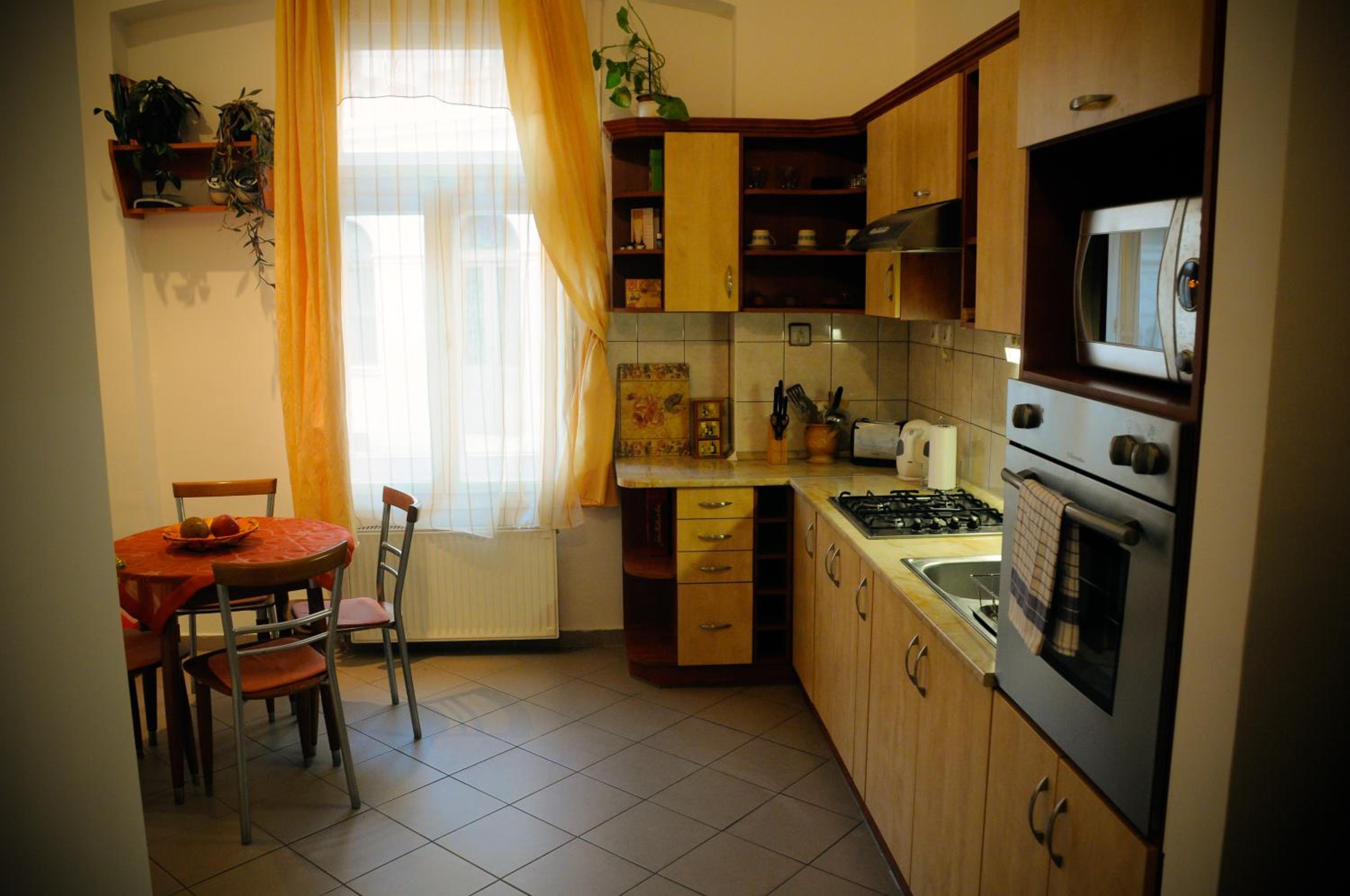 Sunny Apartman