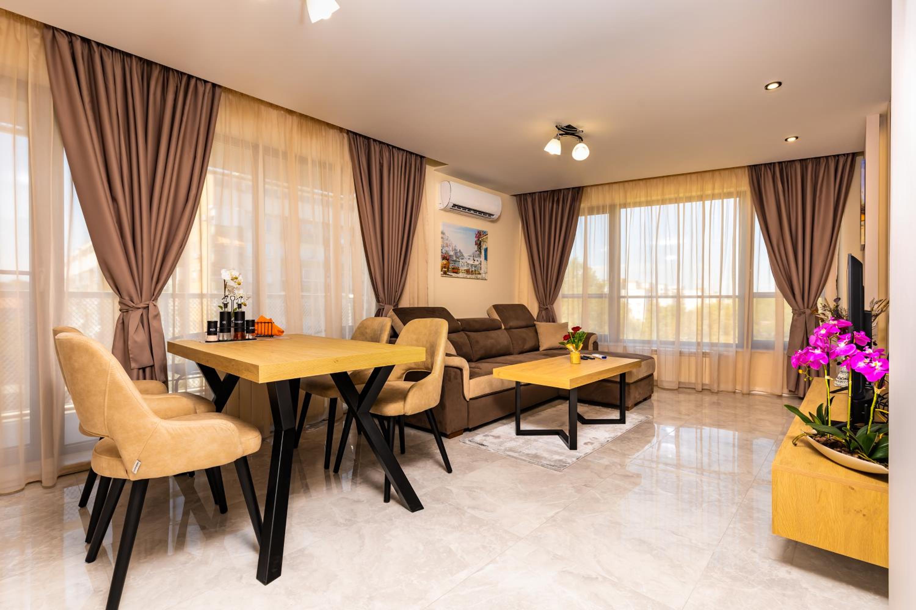 West Haven Apartments - 1BDs in Plovdiv Centre by Flat Mаnager