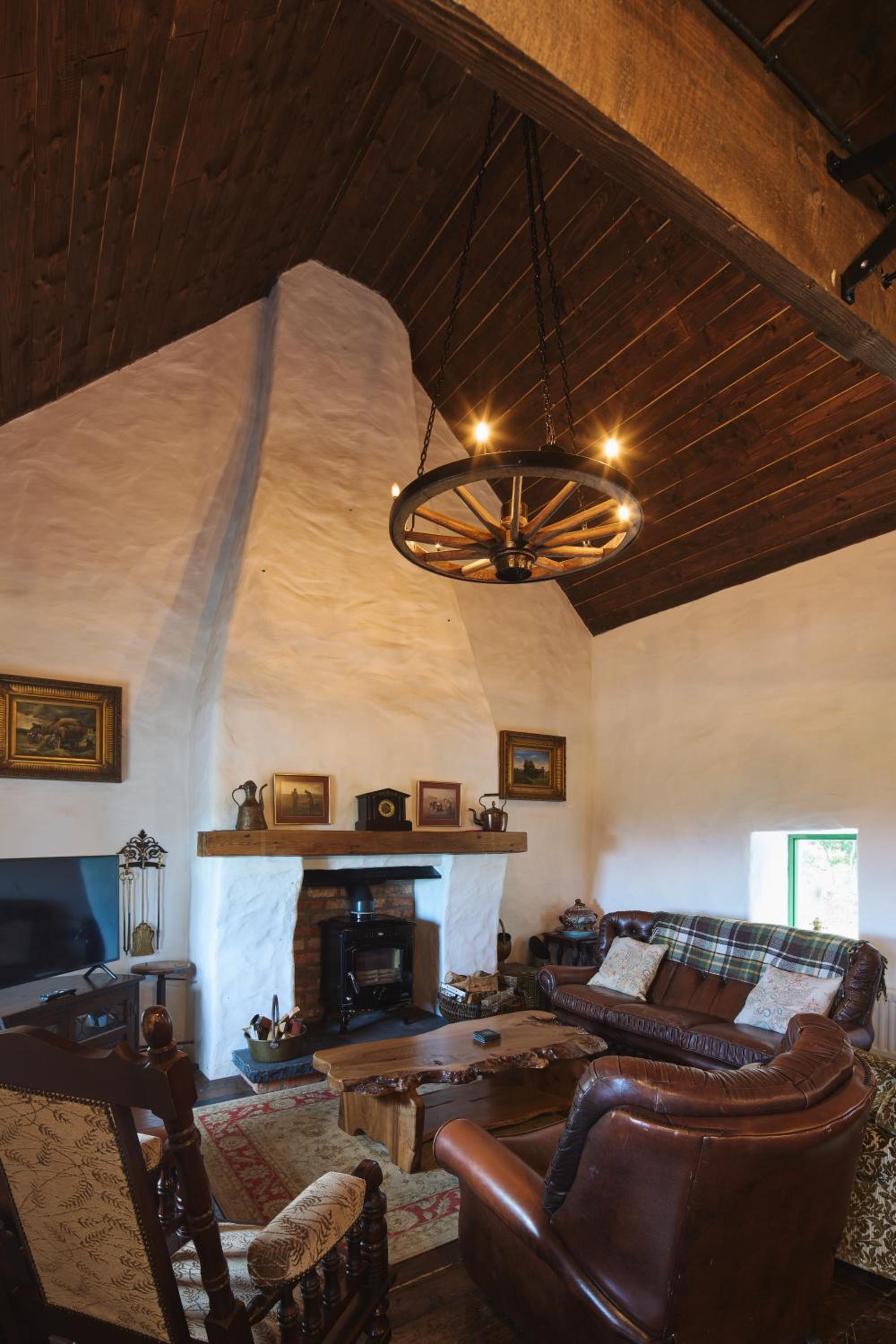 Maggie Deenys Cottage