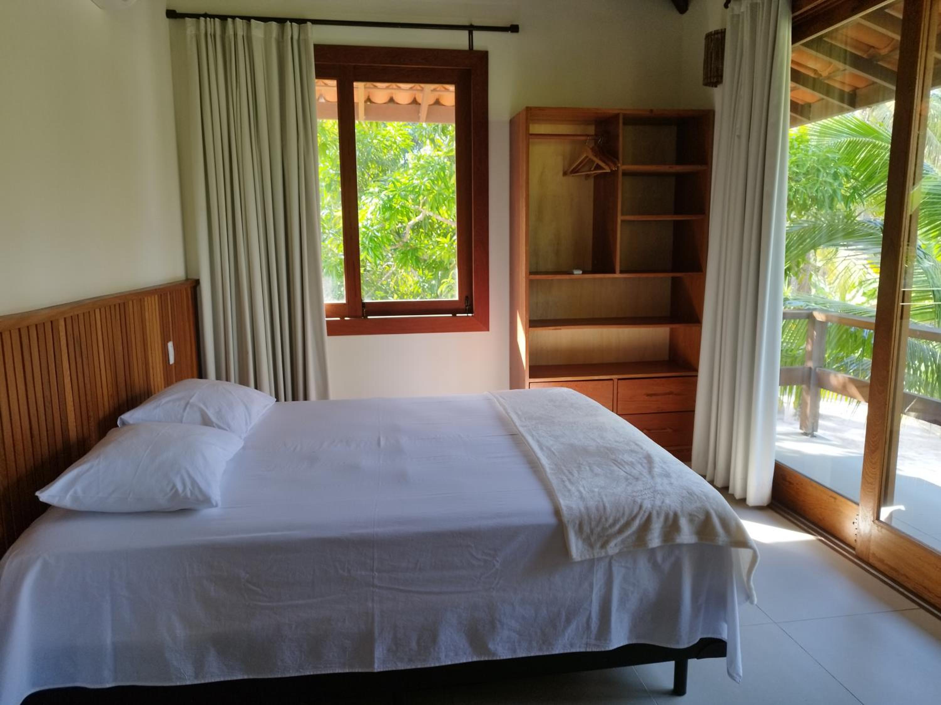 Kíria's Village Beach House