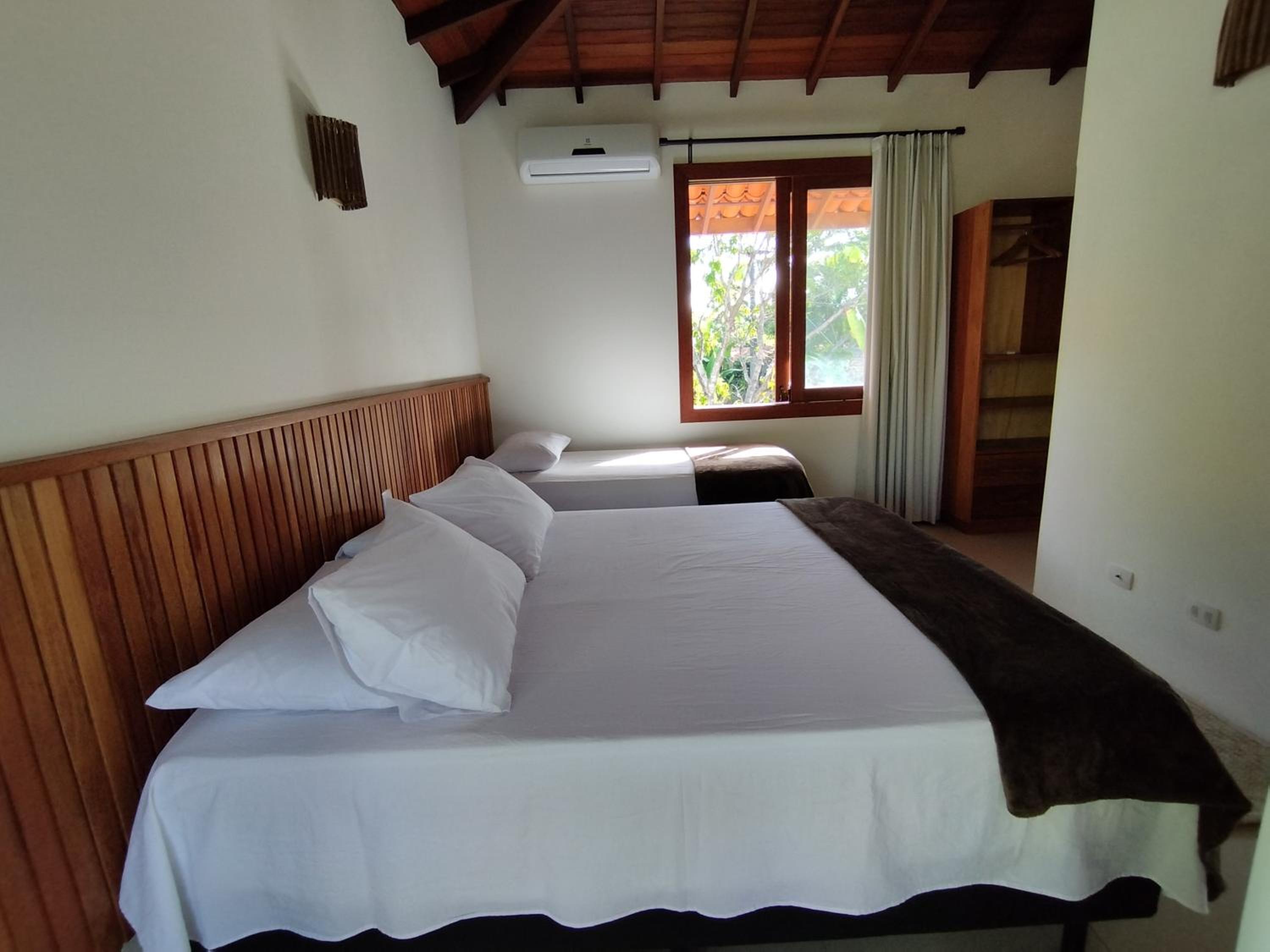 Kíria's Village Beach House
