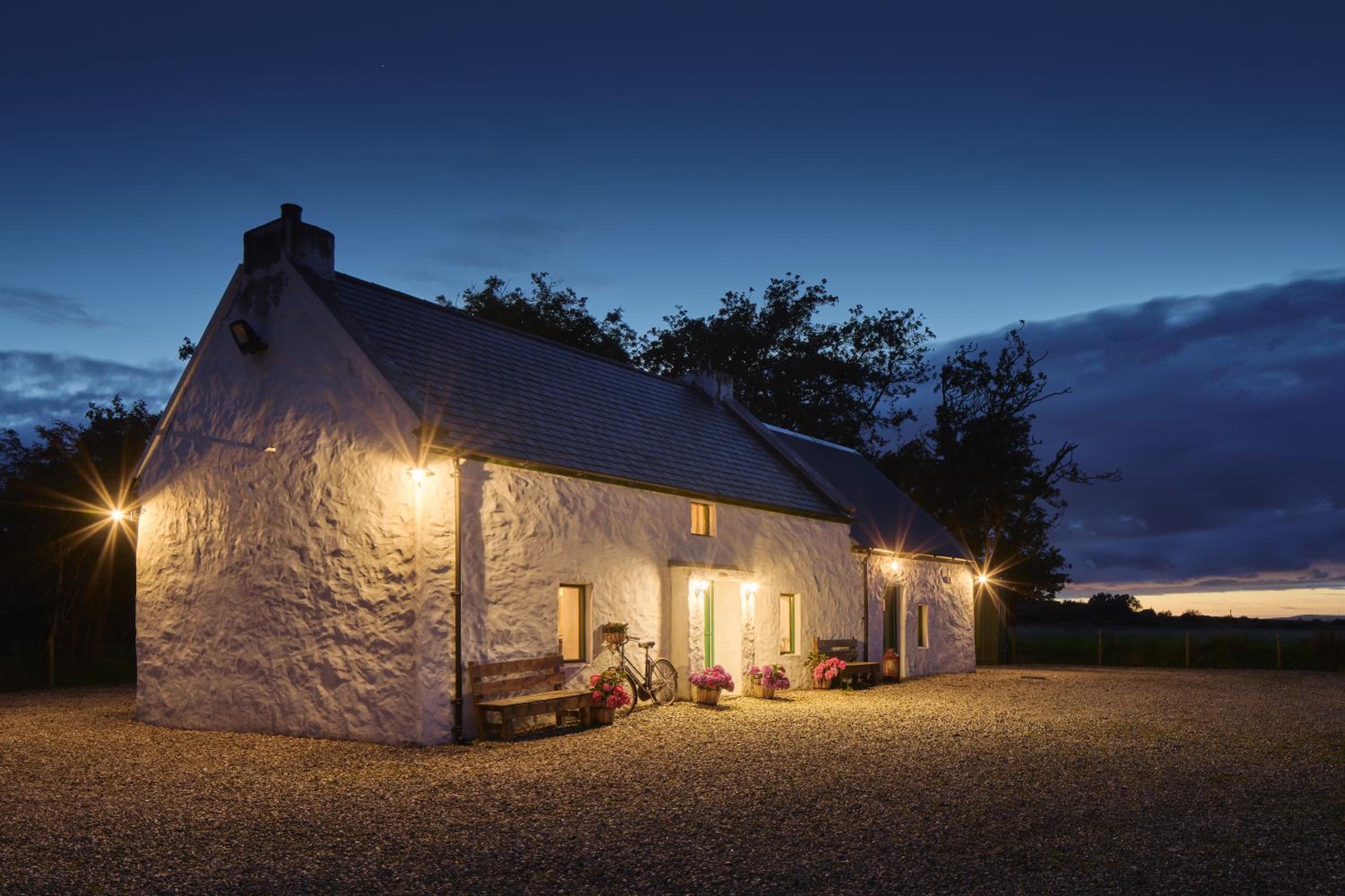 Maggie Deenys Cottage