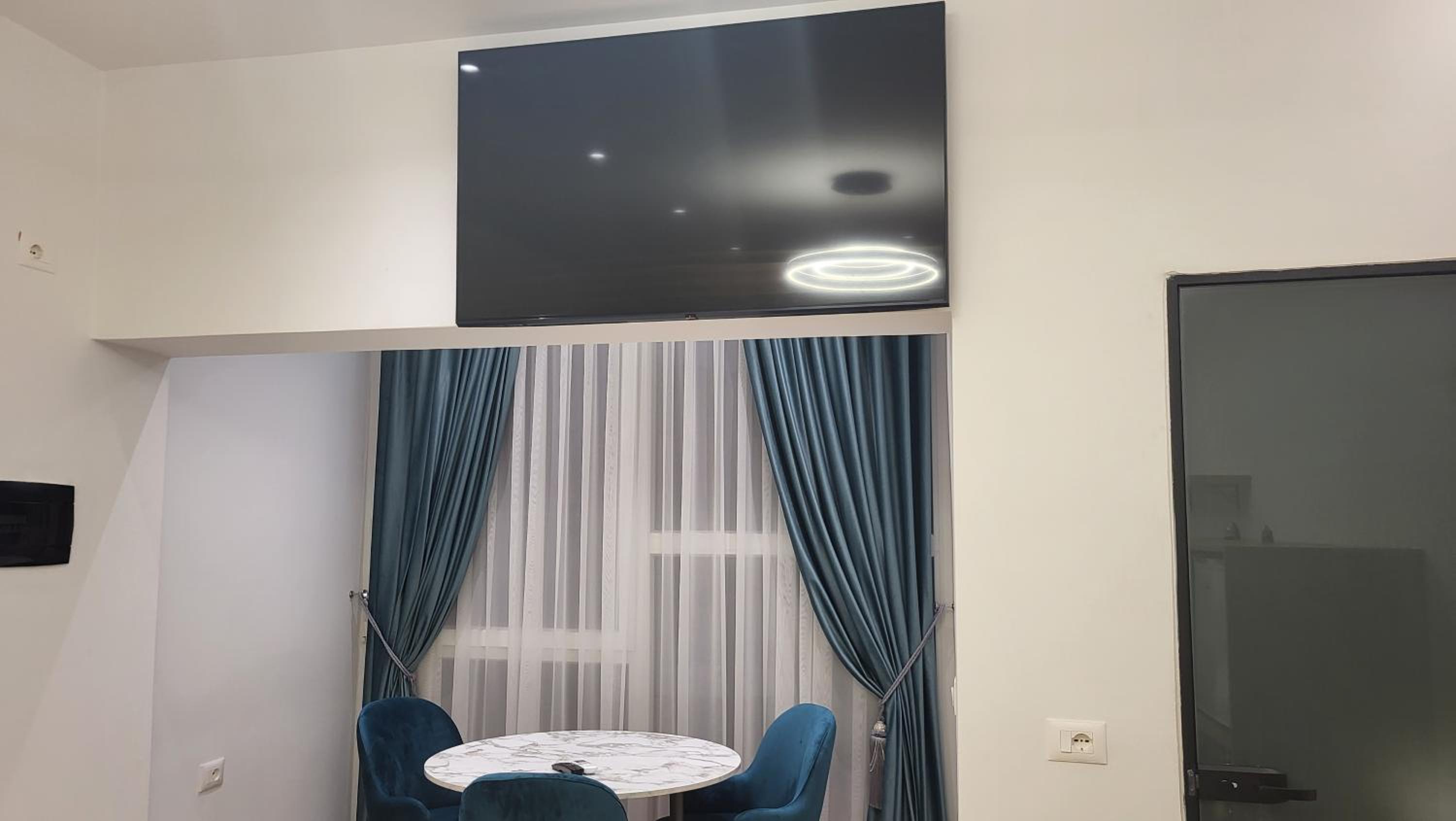 Karanxha's room