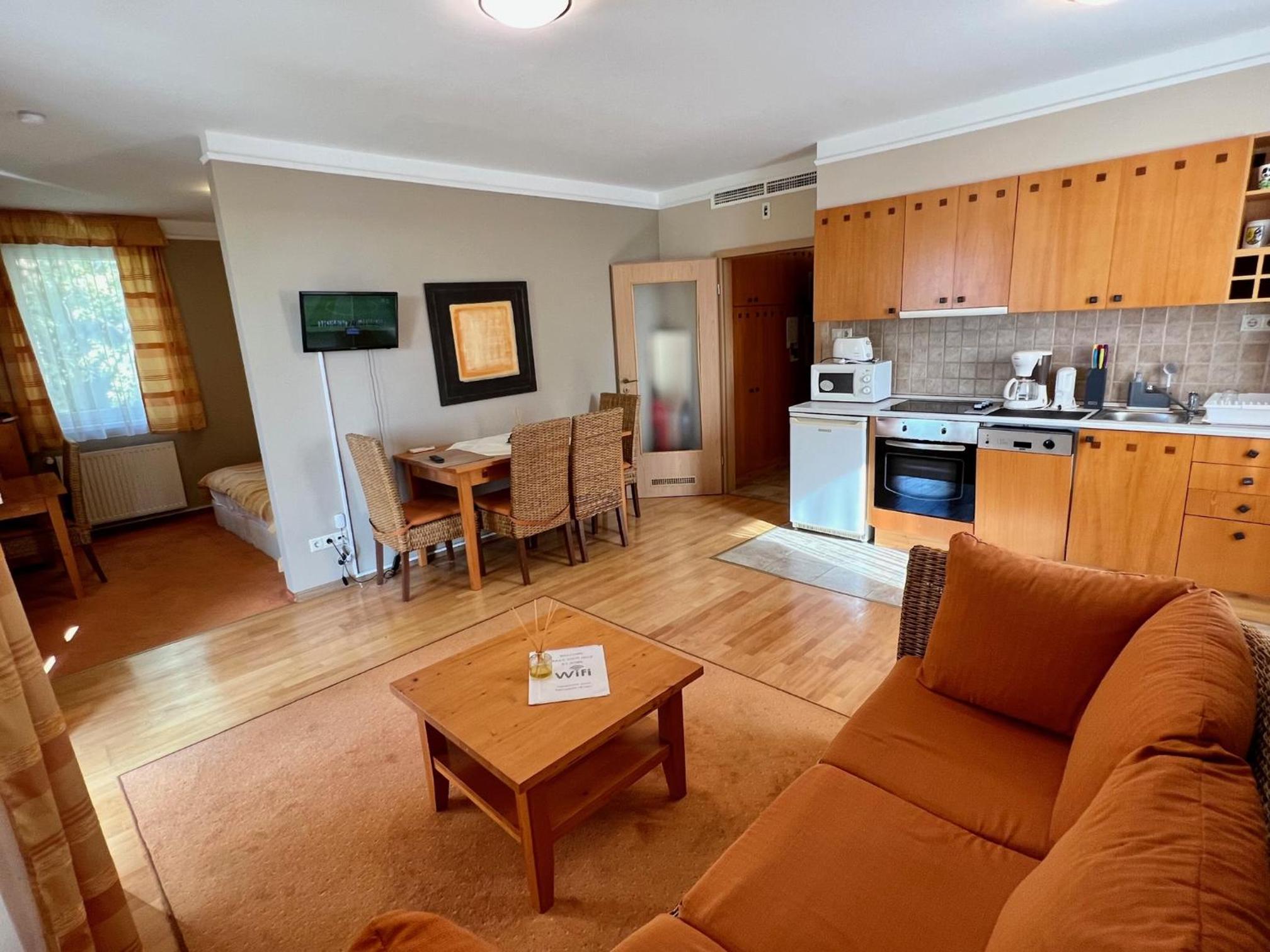 Luxus Golf Apartment view 5