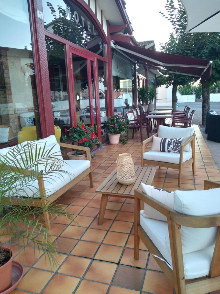 outdoor BBQ area