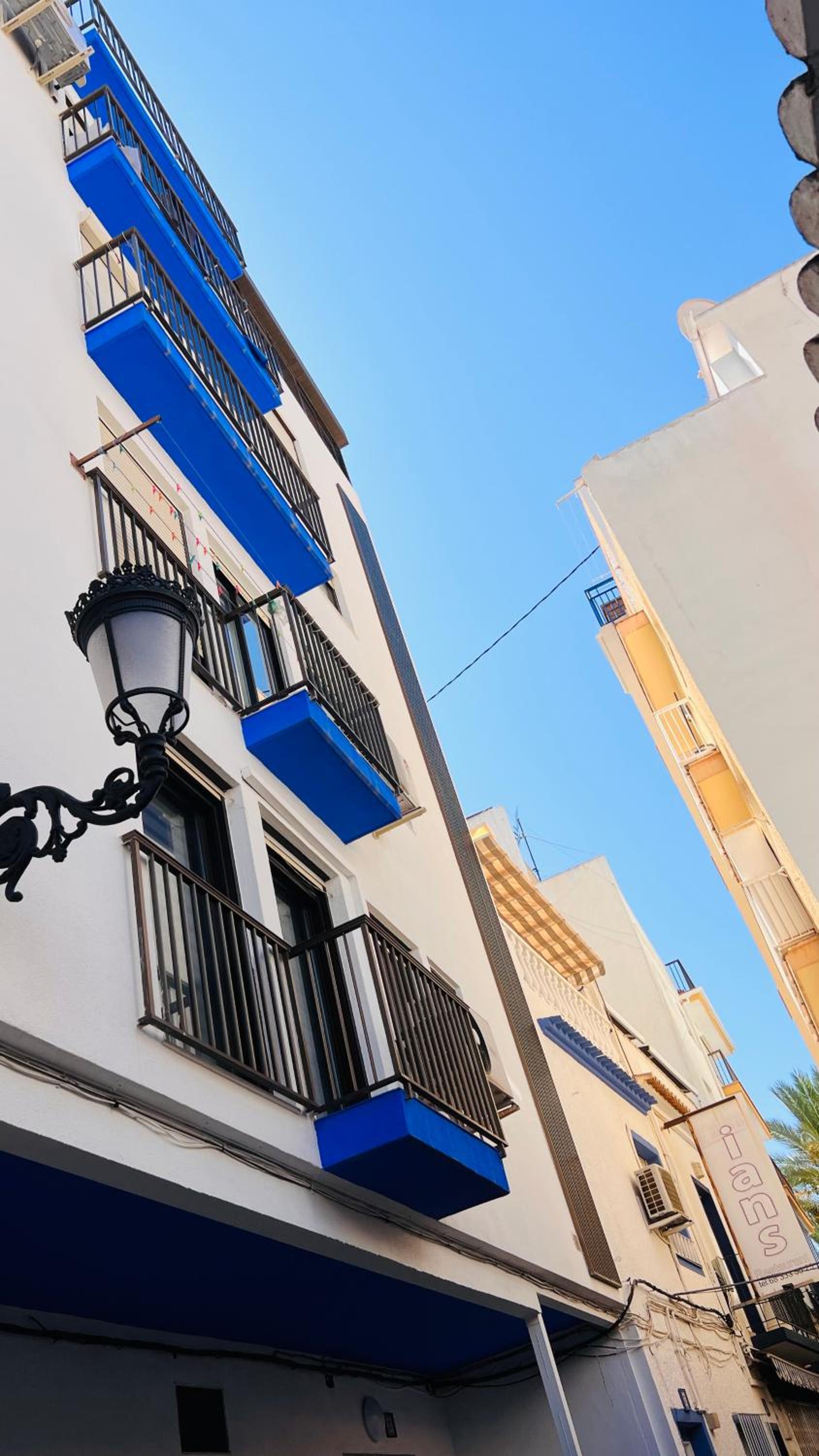 Ático con vistas en el casco antiguo de Benidorm view 3