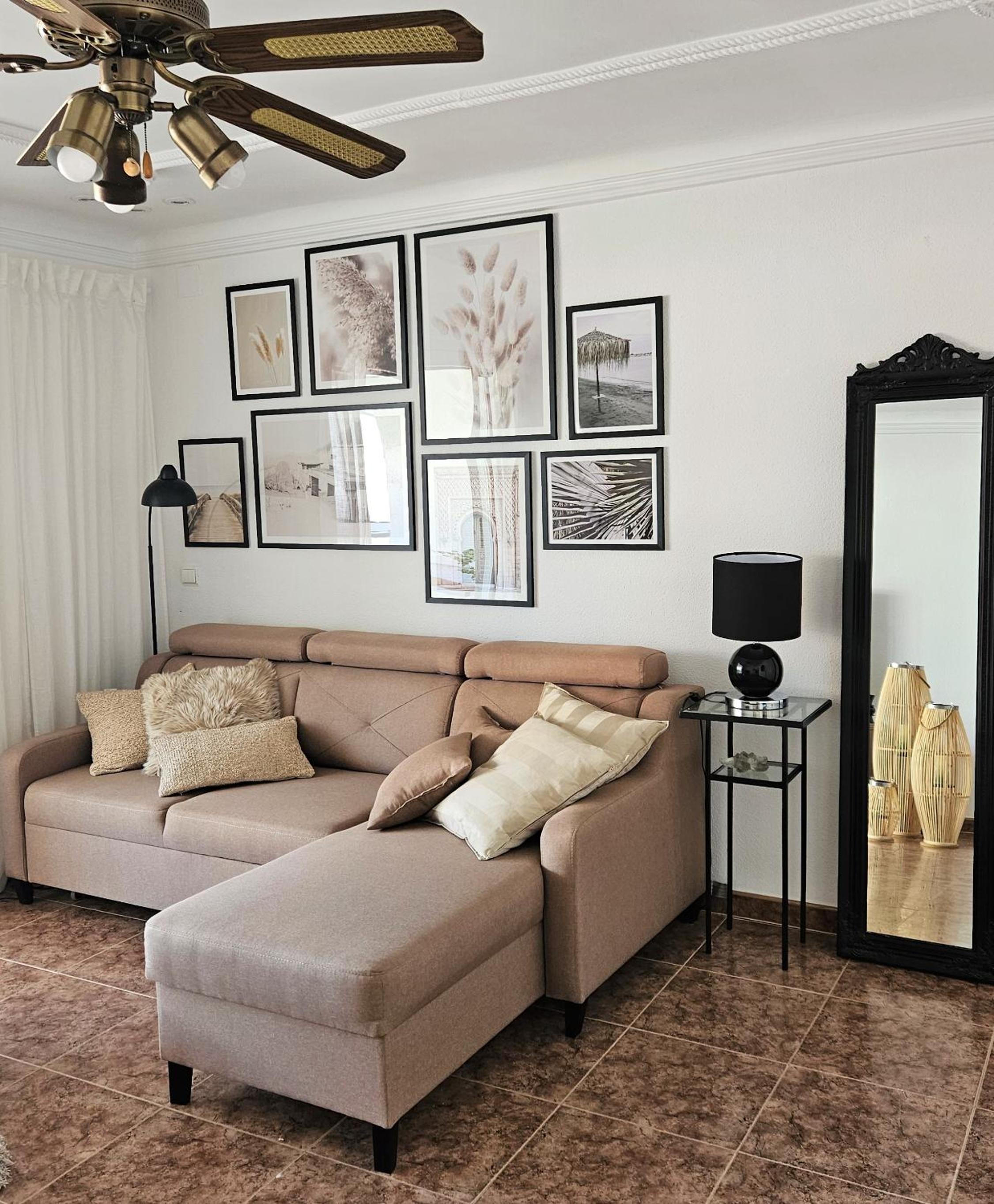 MIRADOR FAMILY HOME