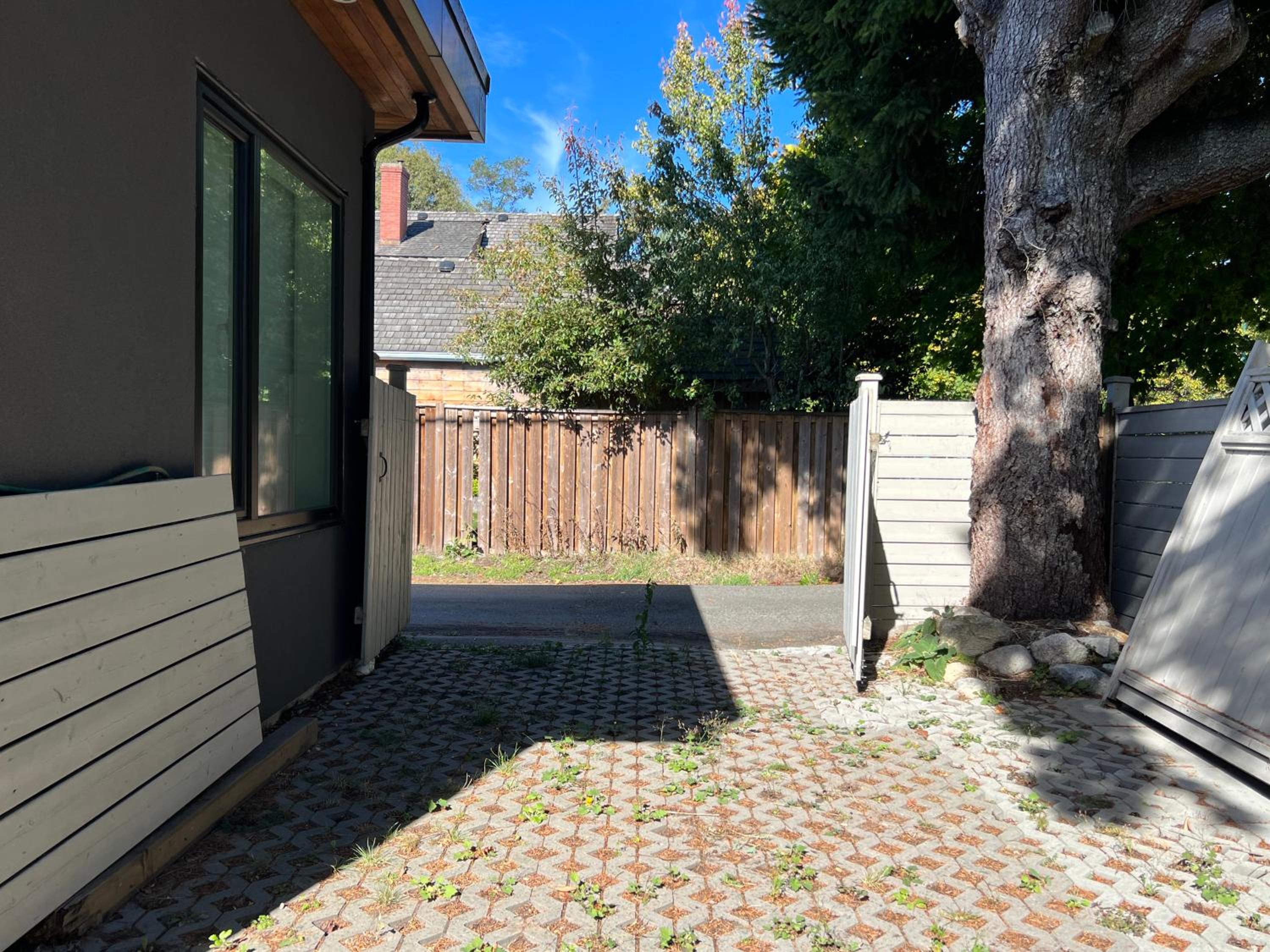 Brand New Modern Laneway House