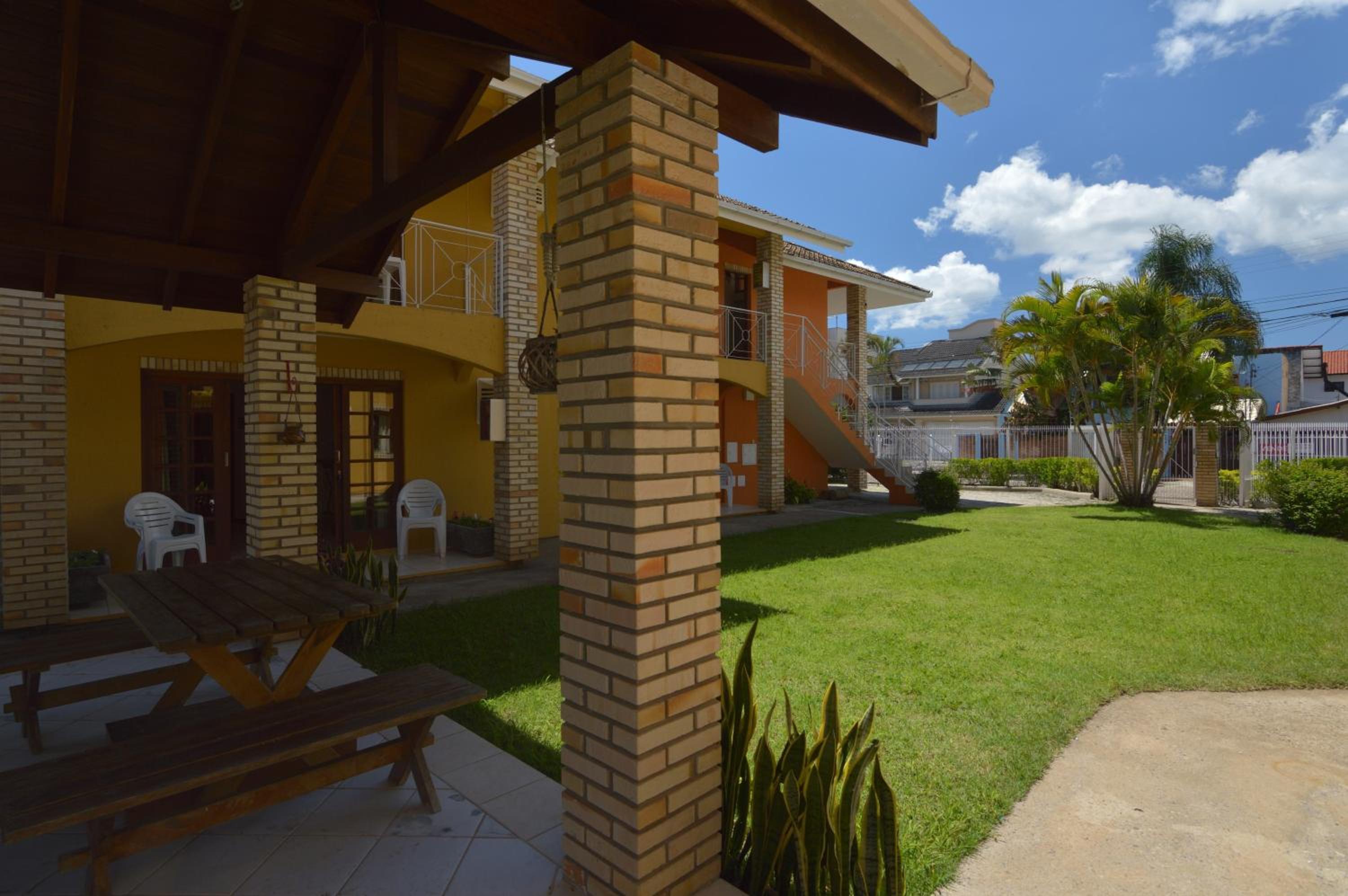 Farol Norte Residencial com Piscina 3B 2B 4B 5B 6