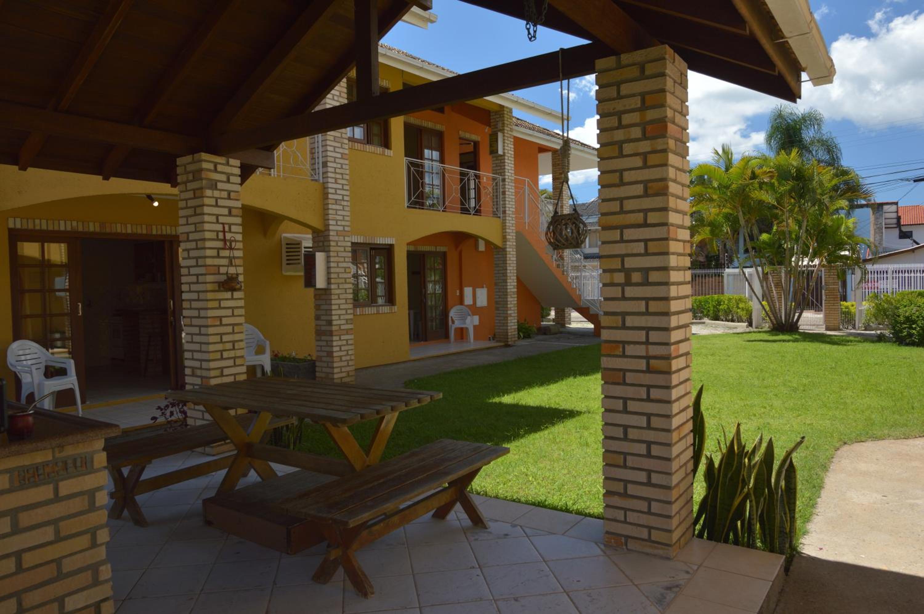Farol Norte Residencial com Piscina 3B 2B 4B 5B 6