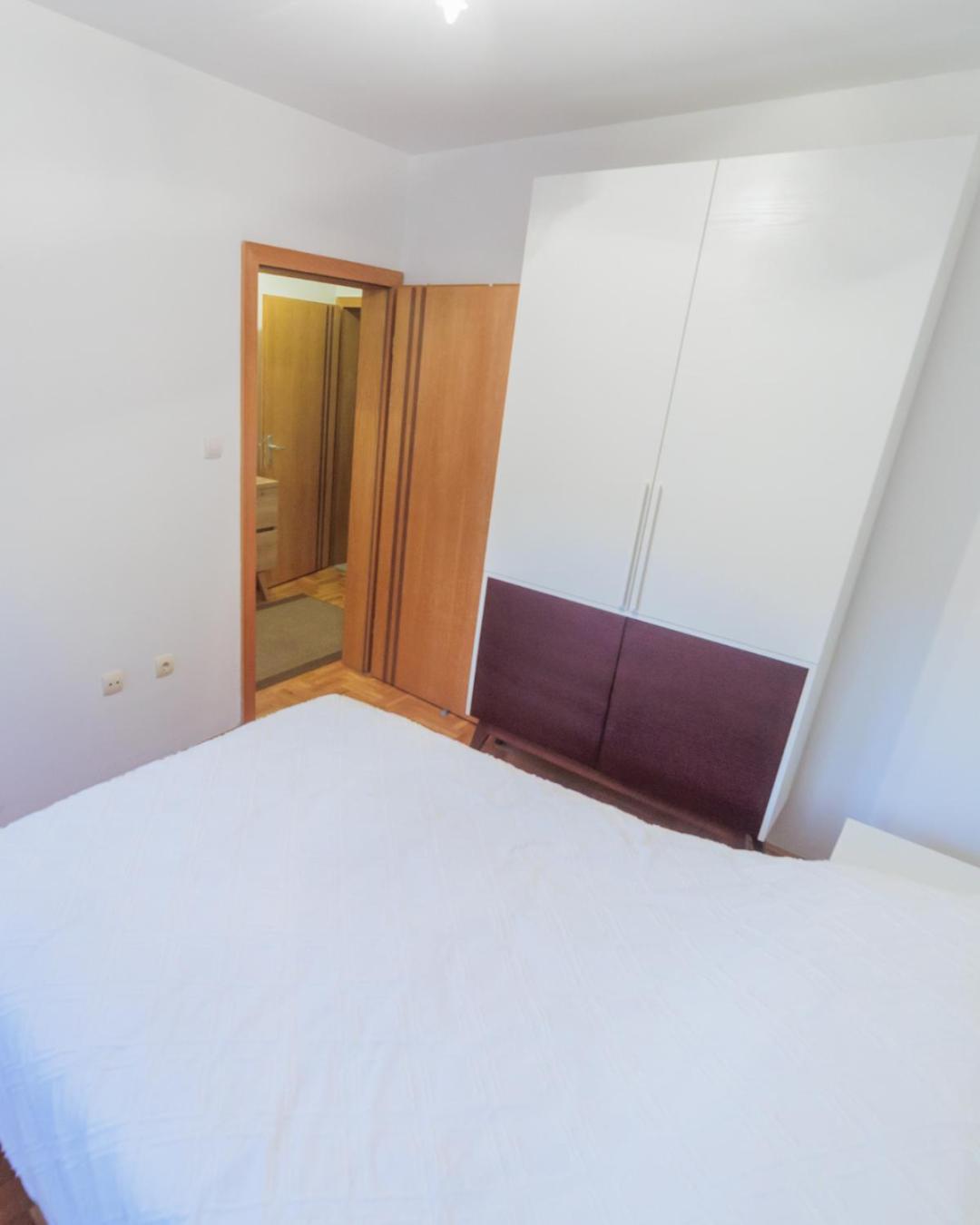 City Center Family Apartment Novi Sad view 5