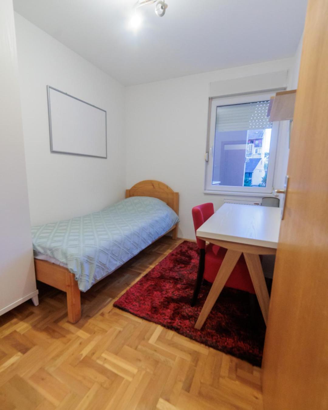 City Center Family Apartment Novi Sad view 3
