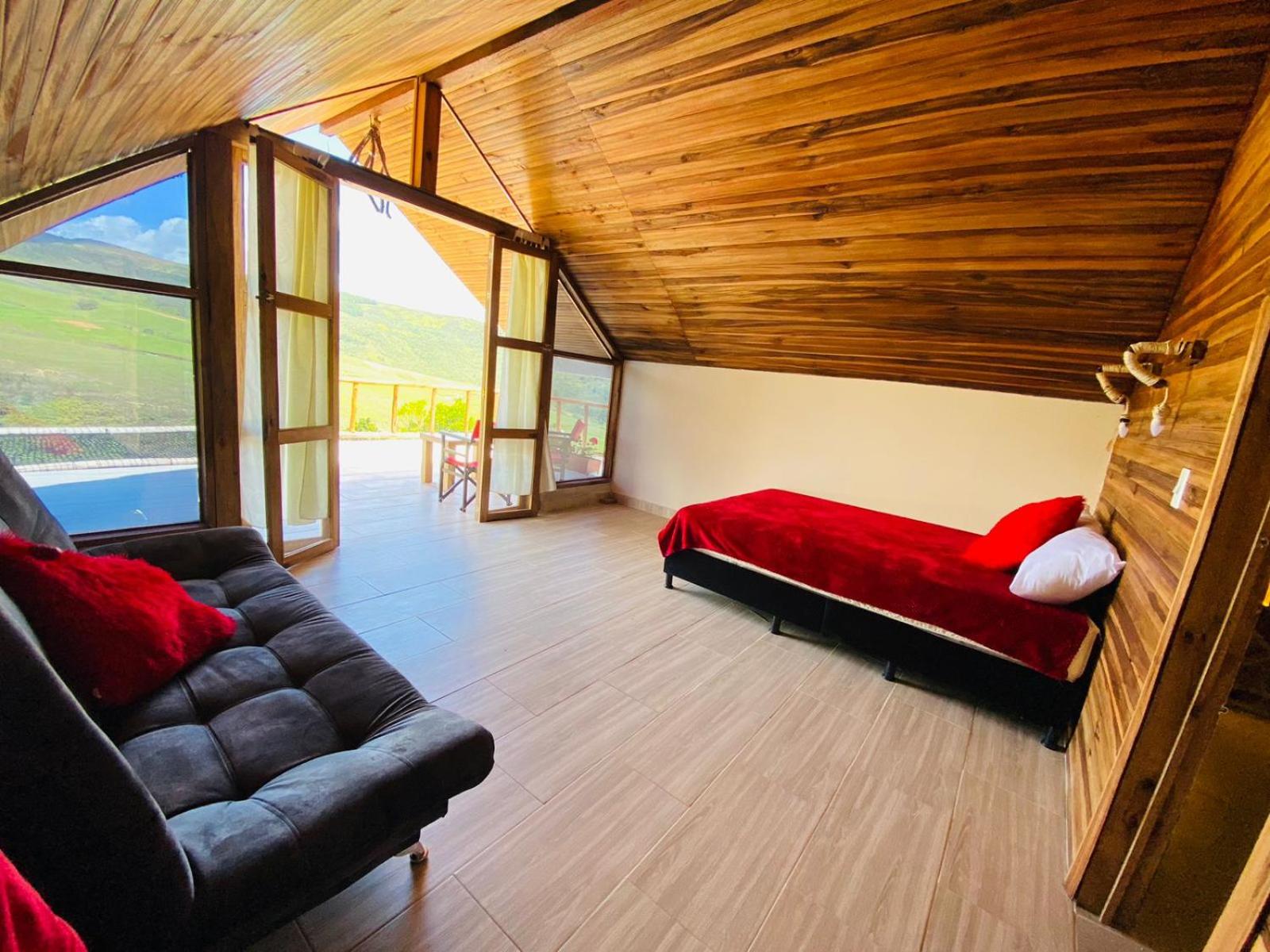CABAÑAS EL PARAISO PESCADERITO