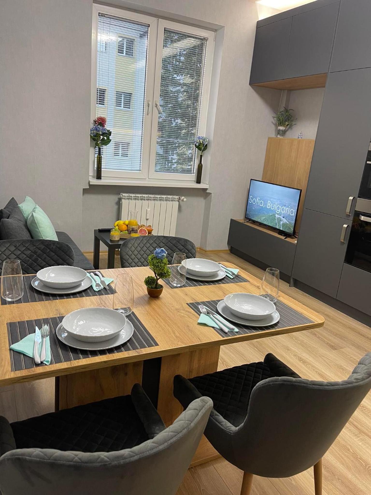 2BDR Stylish Apartment in the Heart of Sofia