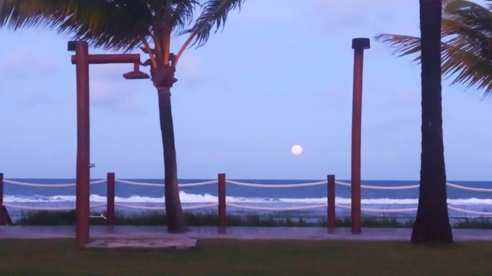 Casa à beira-mar 23 - Pé na Areia, Tipo Bangalô, Piscina Privativa, Muro Alto, Porto de Galinhas, PE