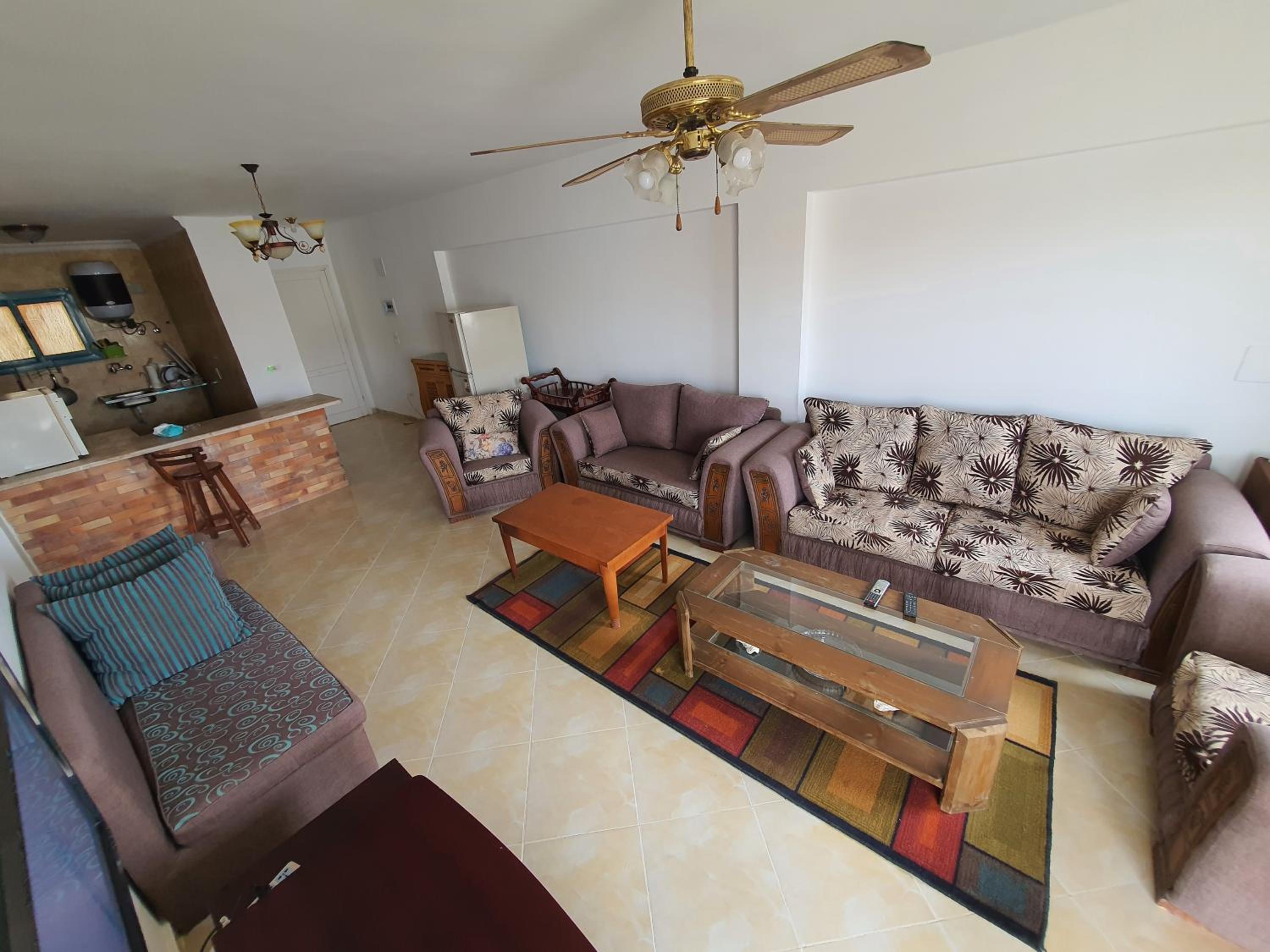 Relaxed families sea view master bedroom