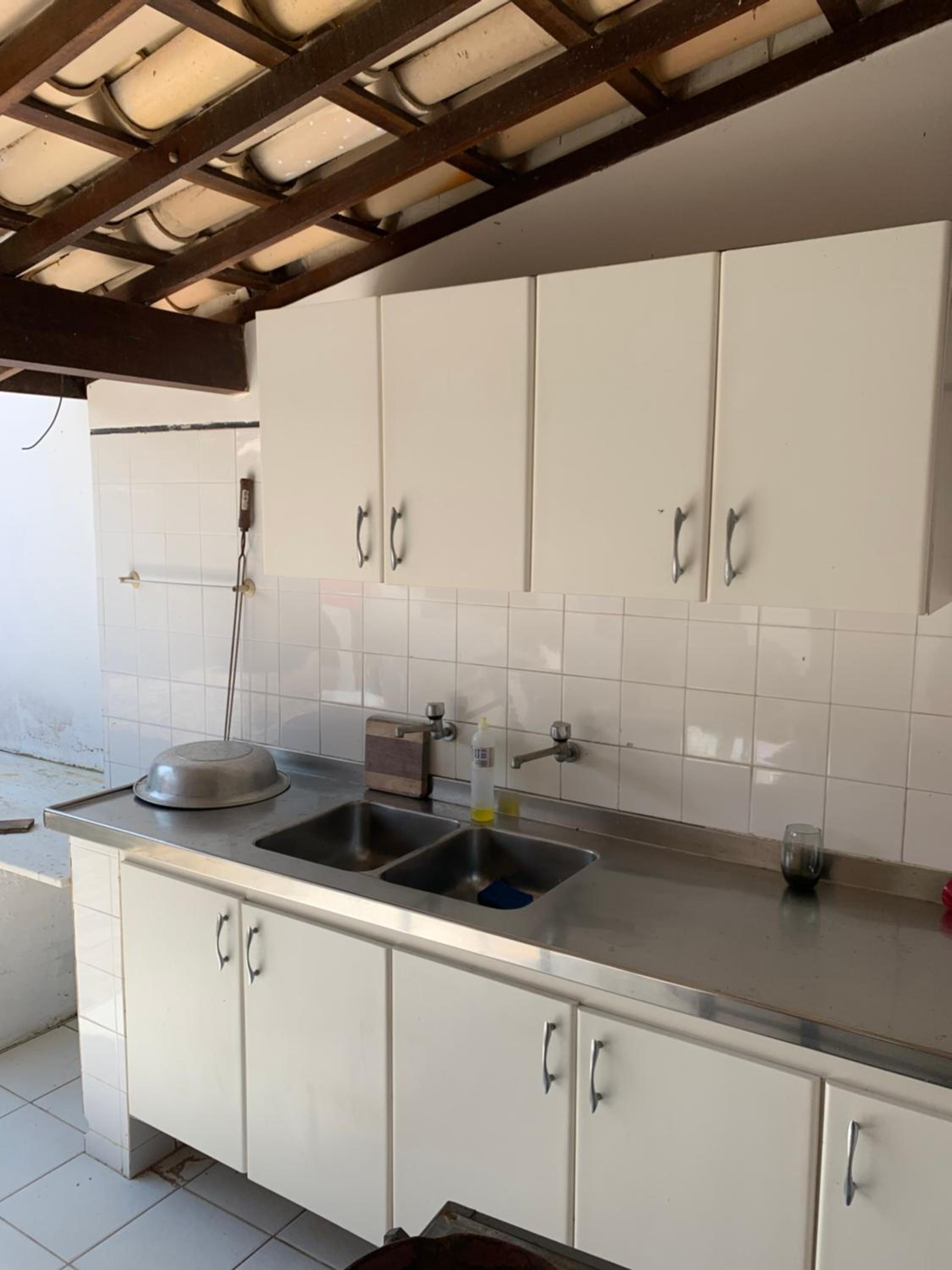 Linda Casa na Penha !