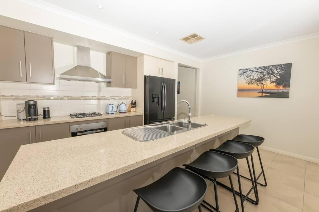 The Lakehouse Yarrawonga on Lake Mulwala