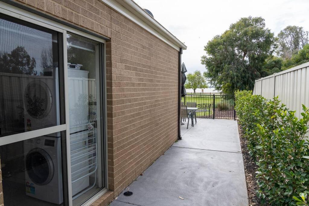 The Lakehouse Yarrawonga on Lake Mulwala