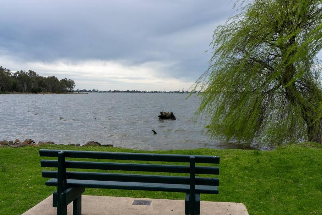 The Lakehouse Yarrawonga on Lake Mulwala