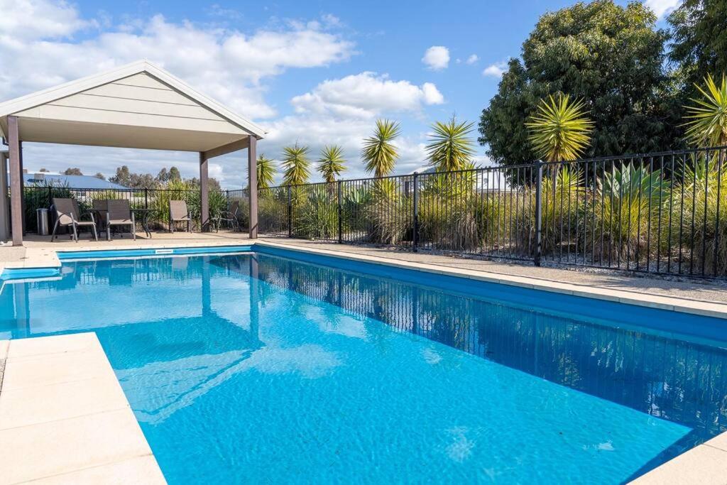The Lakehouse Yarrawonga on Lake Mulwala