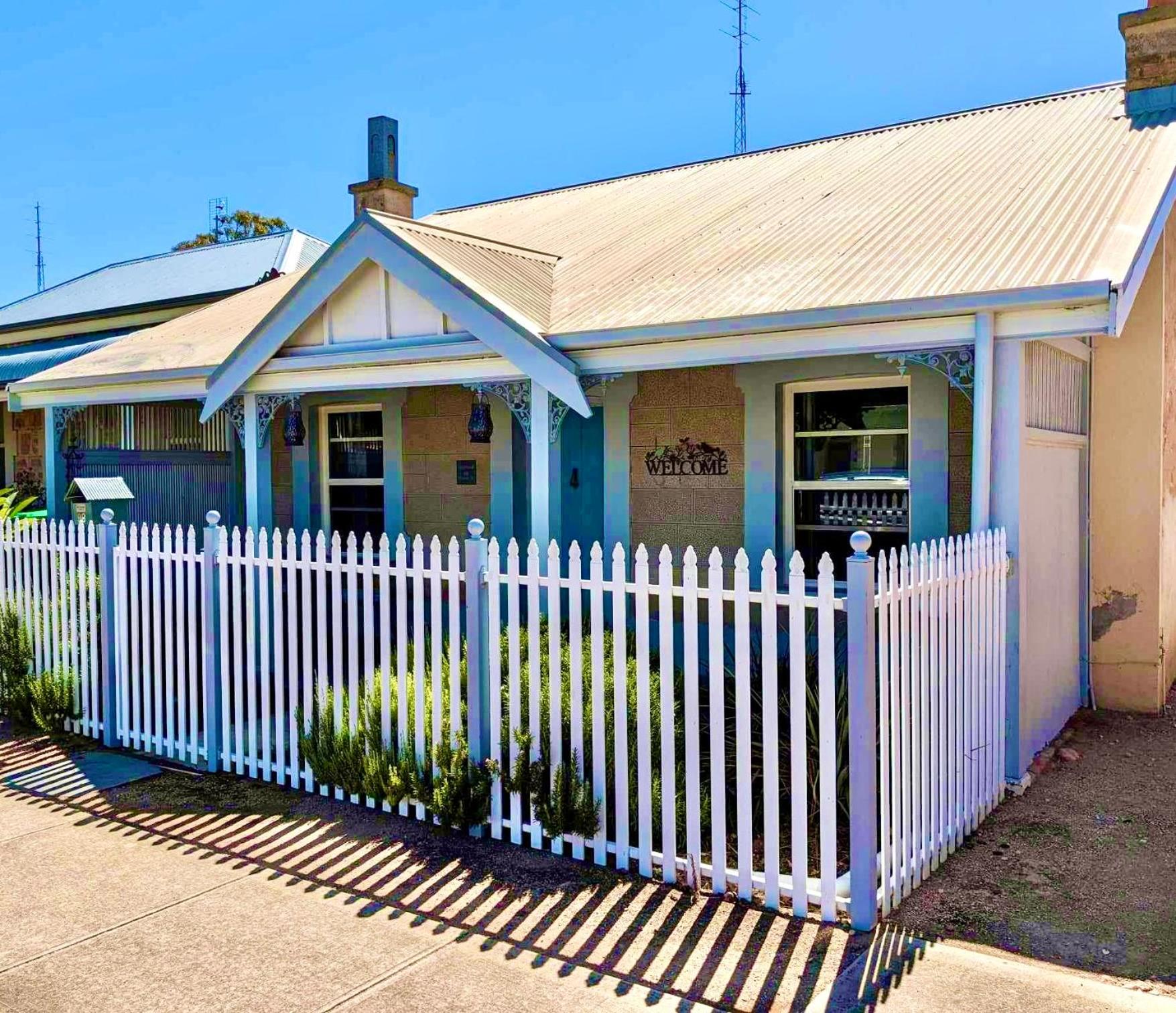 Inglenook Cottage
