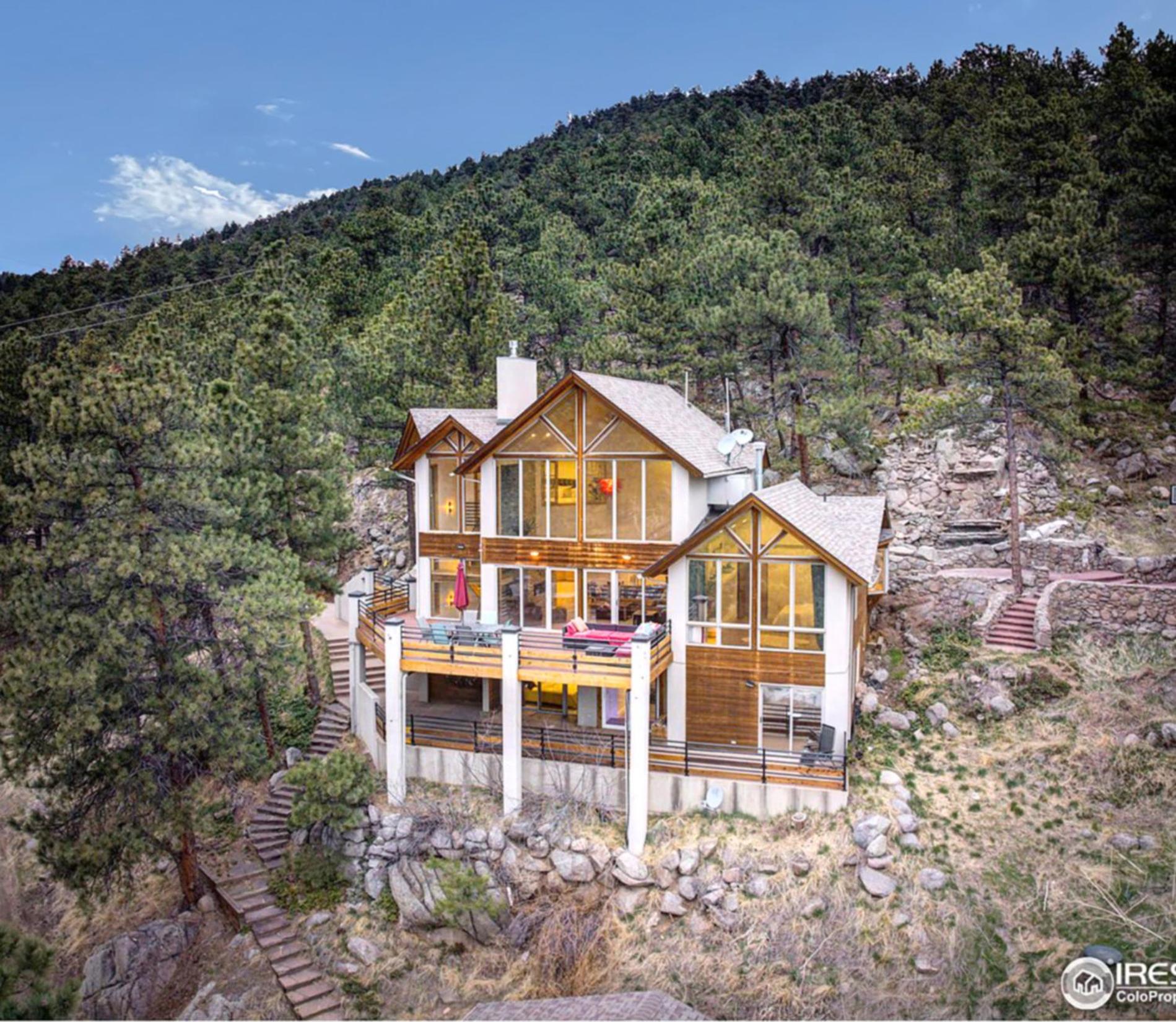 Sunshine Daydream Boulder Mountain Home - walk to Pearl St. / hiking