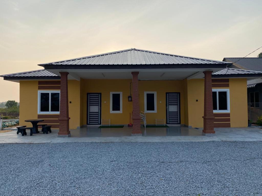 Anak Air Homestay, Serkam Islam Guest Only view 3