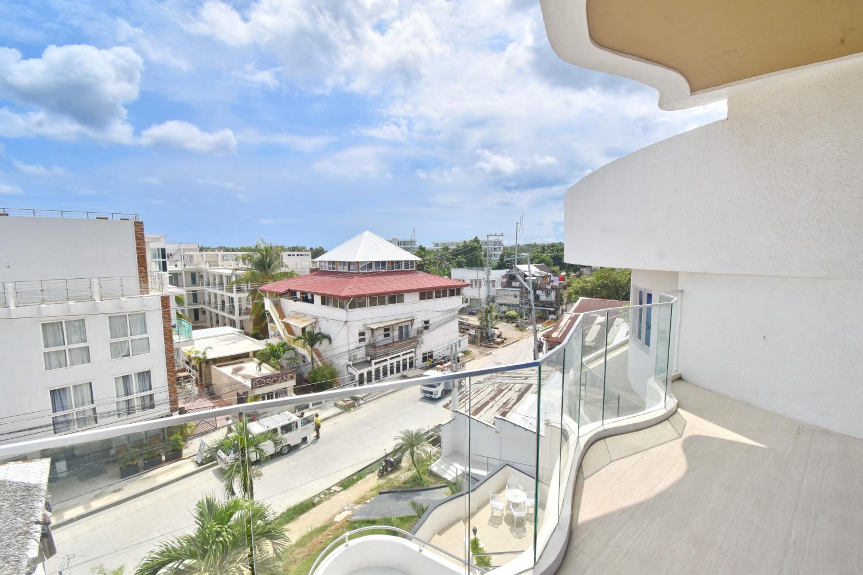 Blue Suites Boracay