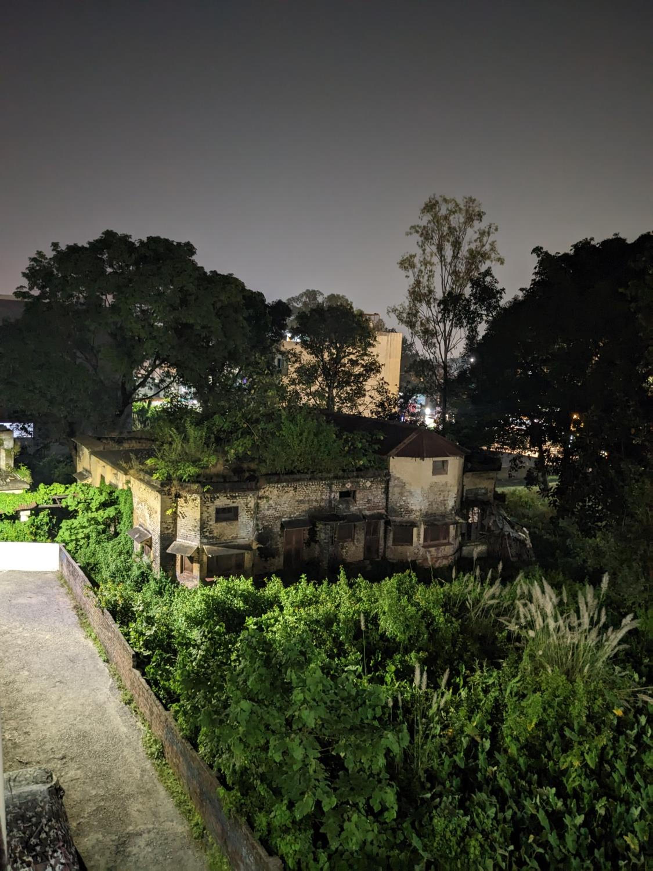 Laxmi nivas clementown dehradun