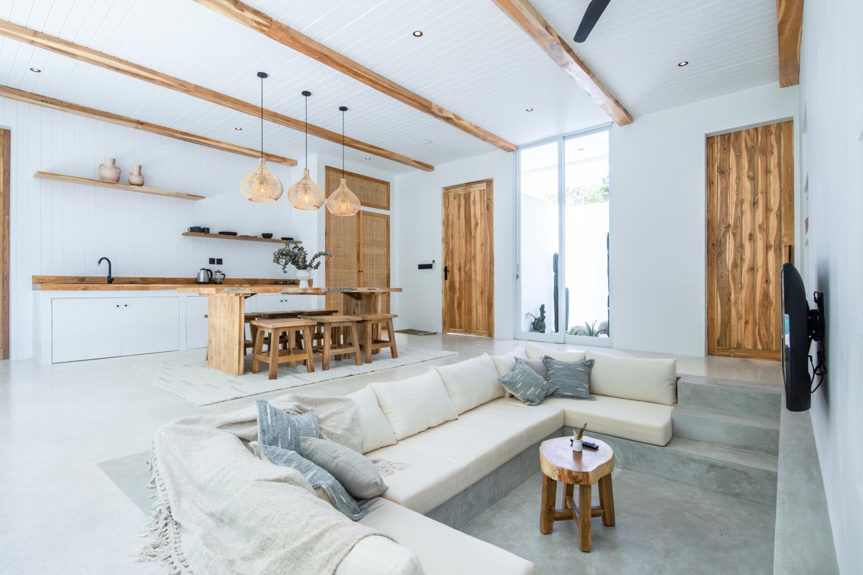 Sleek 2br Villa, 4min To Bingin's Beachfront view 2