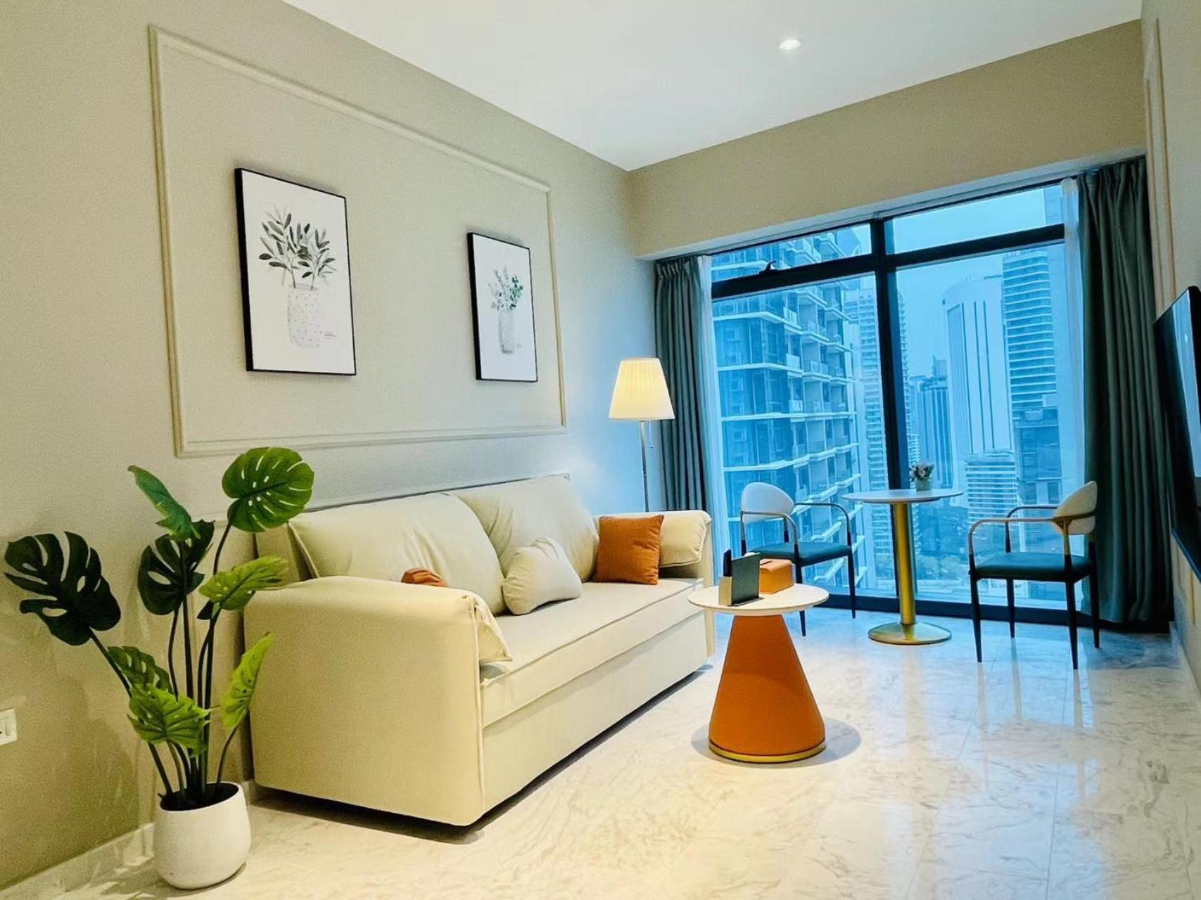 Eaton residences KLCC m@h