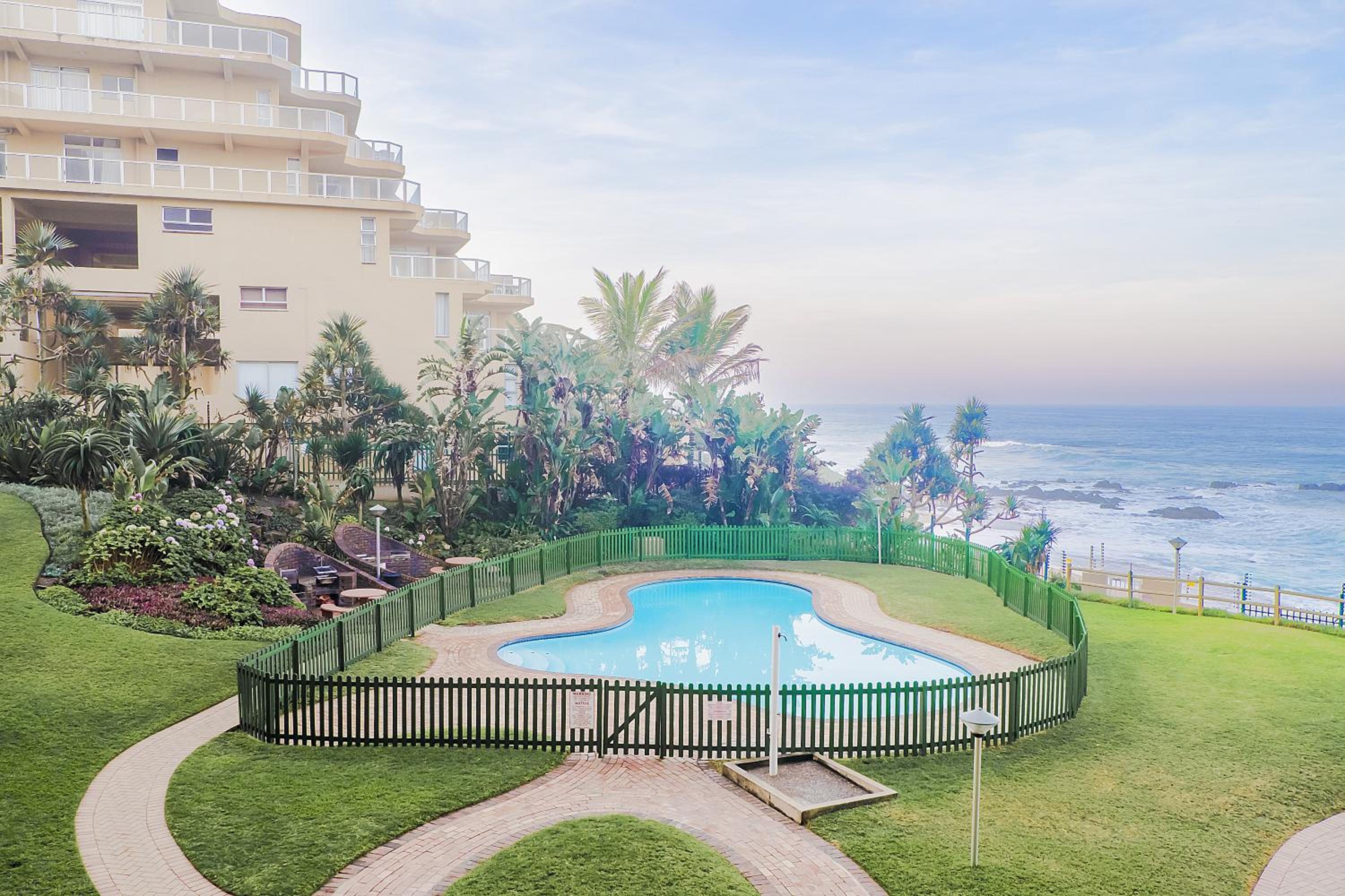 Sands Beach Breaks Beach Front Ballito