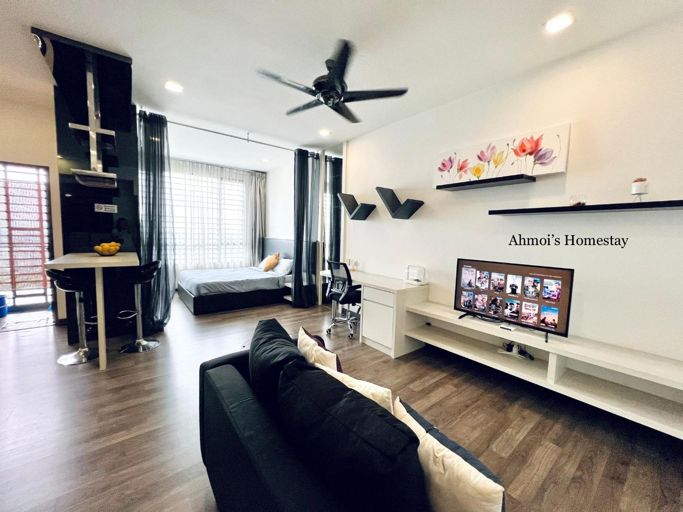 Cozy Style 2 PAX 名宿 - Landmark Residence 2- FREE Wi-Fi, Free Parking, YouTube photo 4