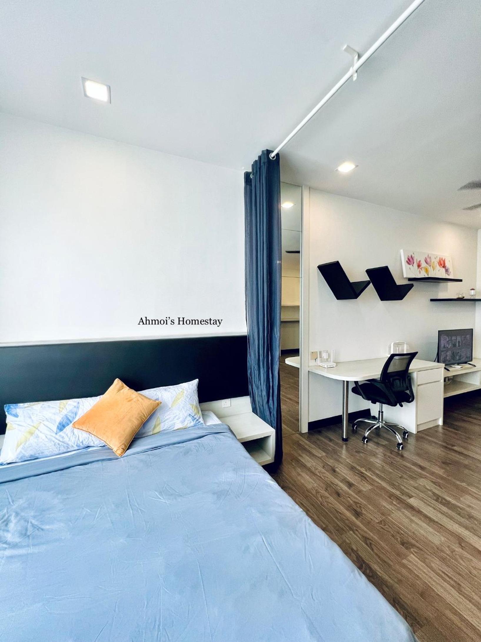 Cozy Style 2 PAX 名宿 - Landmark Residence 2- FREE Wi-Fi, Free Parking, YouTube photo 3