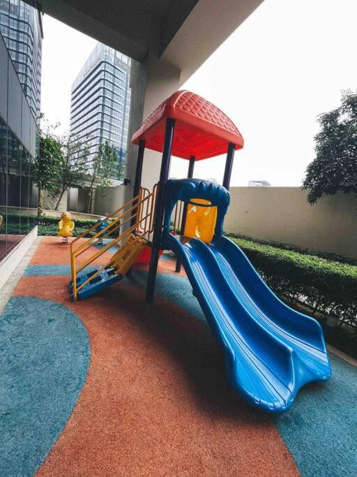 Uptown Parksuites II BGC Taguig 1 Bedroom