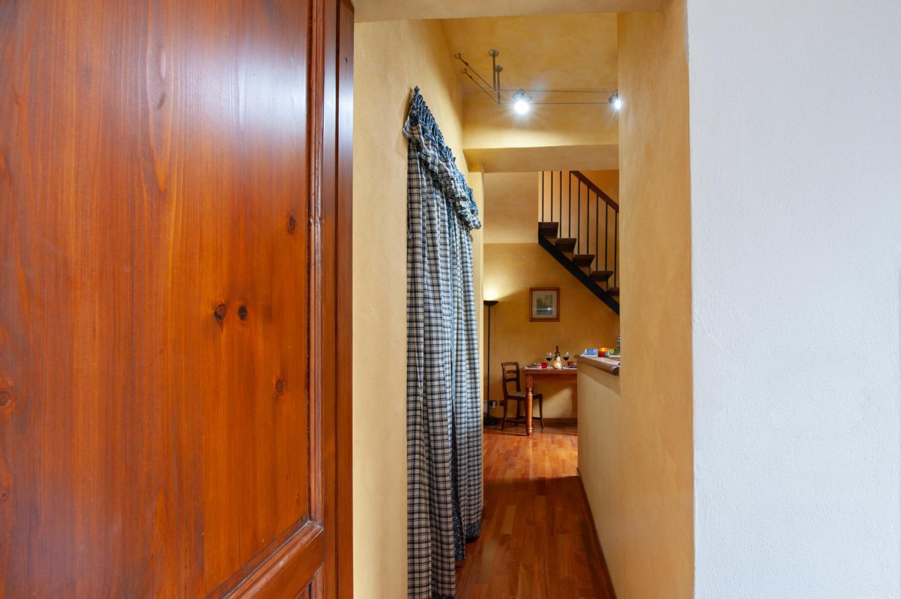 Cate Apartment - Flo Apartments