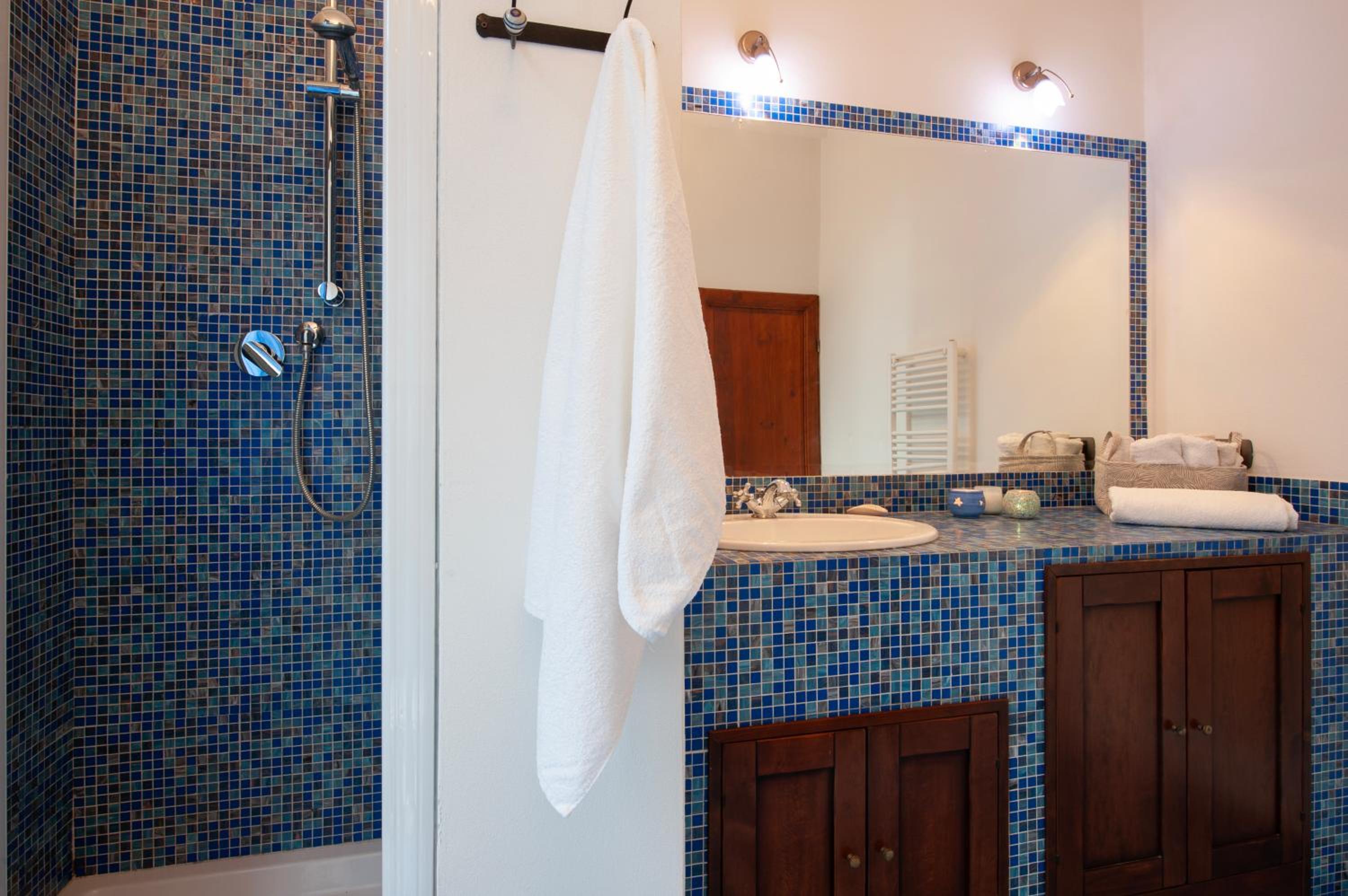 Cate Apartment - Flo Apartments