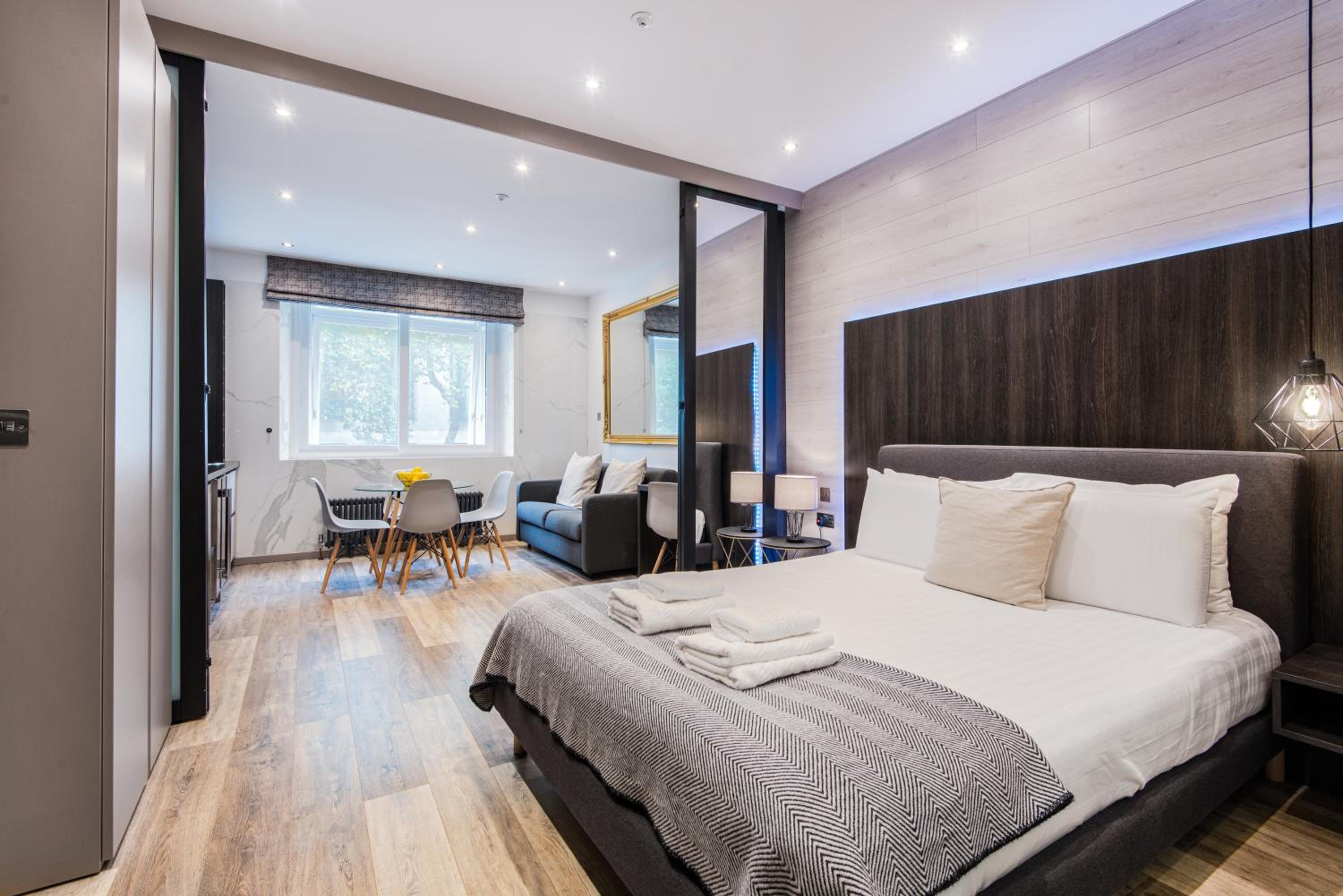 Circlelet Luxury Private Suite 1