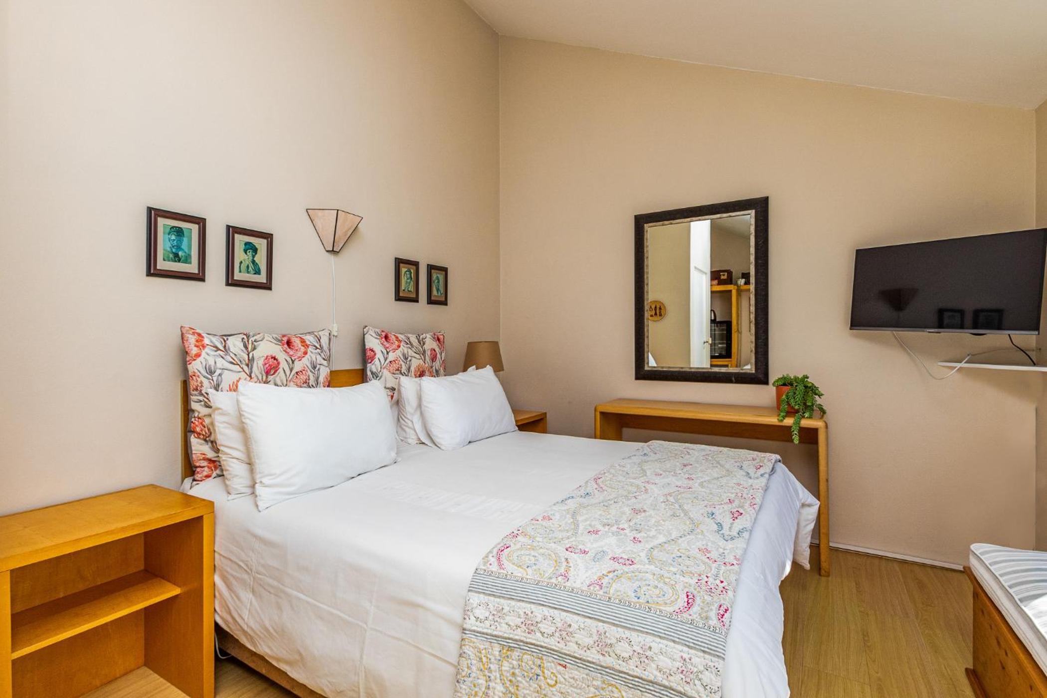 Admiralty Bed & Breakfast