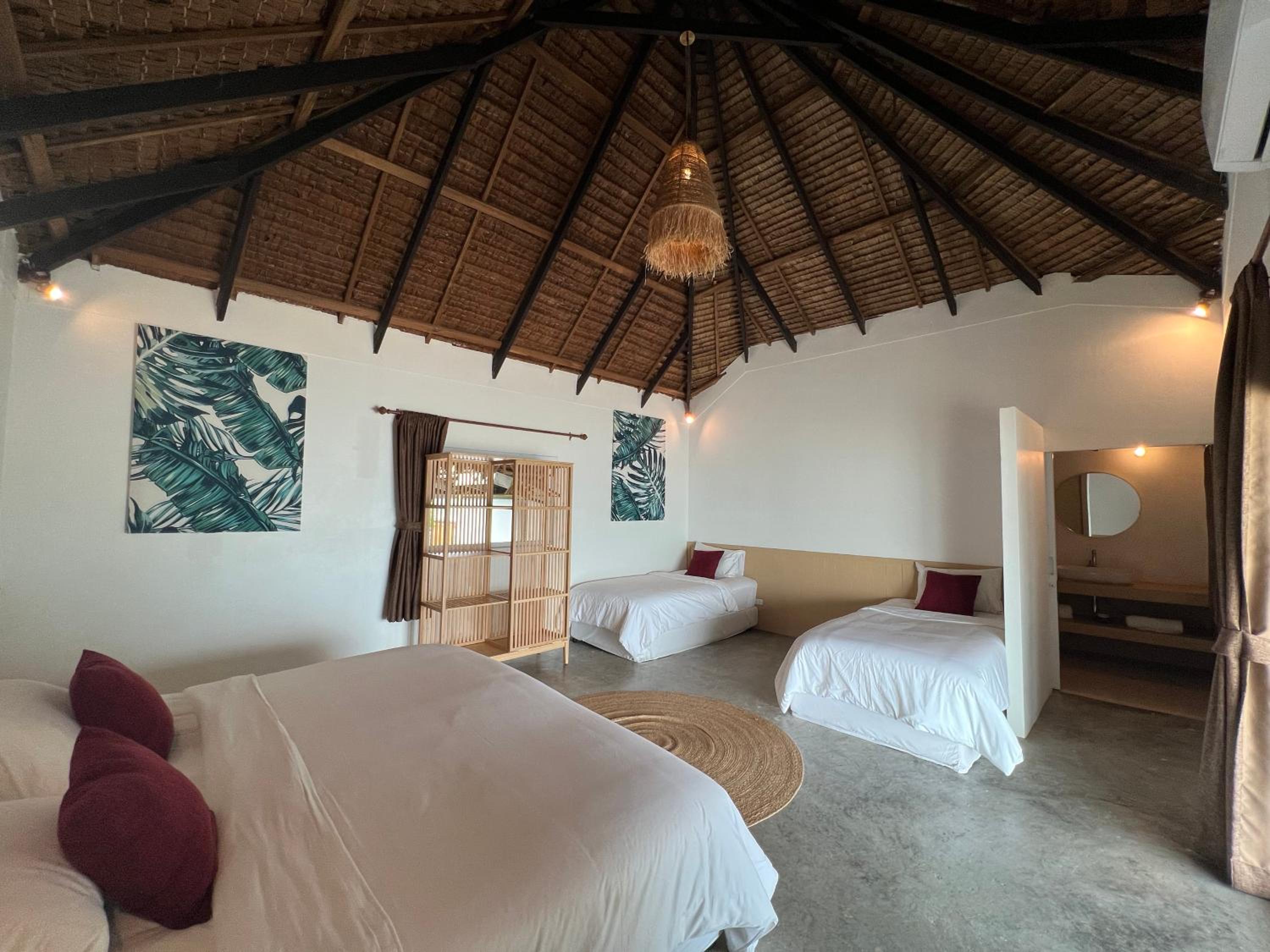 Sarana Bungalows view 4