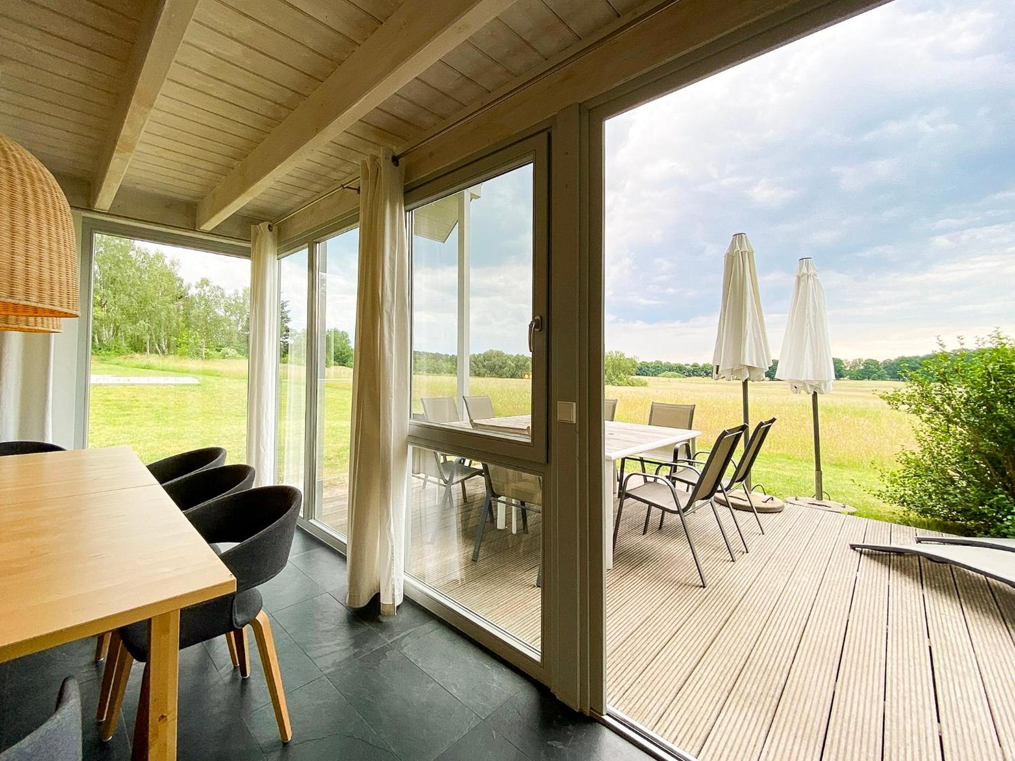 Ferienhaus Wiesengeflüster S1 - mit Sauna, Kamin und Workation an der Müritz