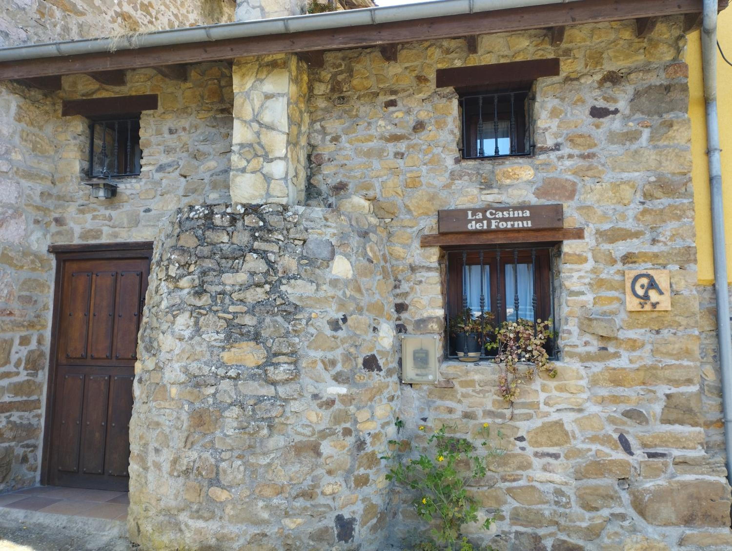 Photo 8
