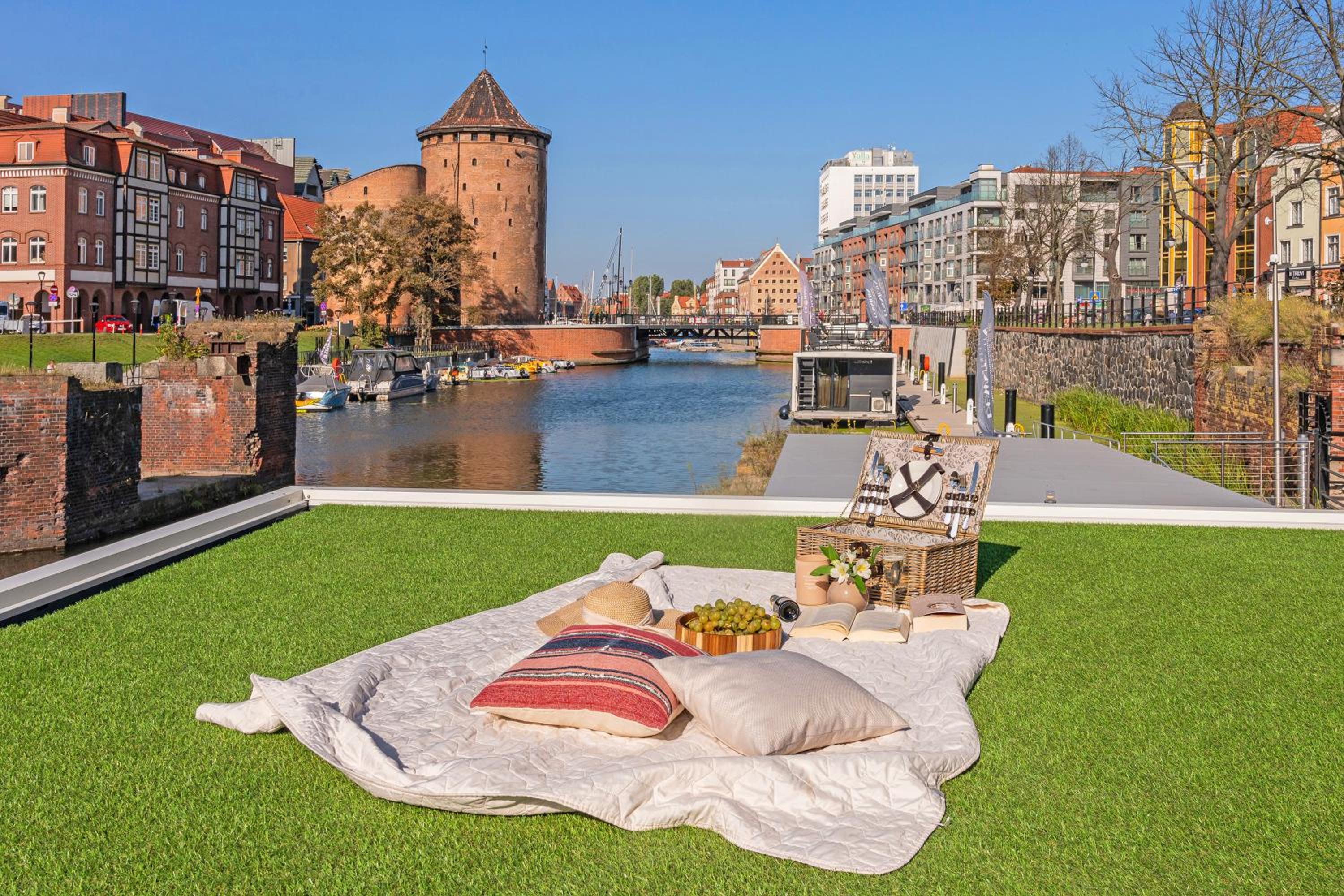 Domy Na Wodzie - La Mare Motlava Houseboats by Downtown Apartments