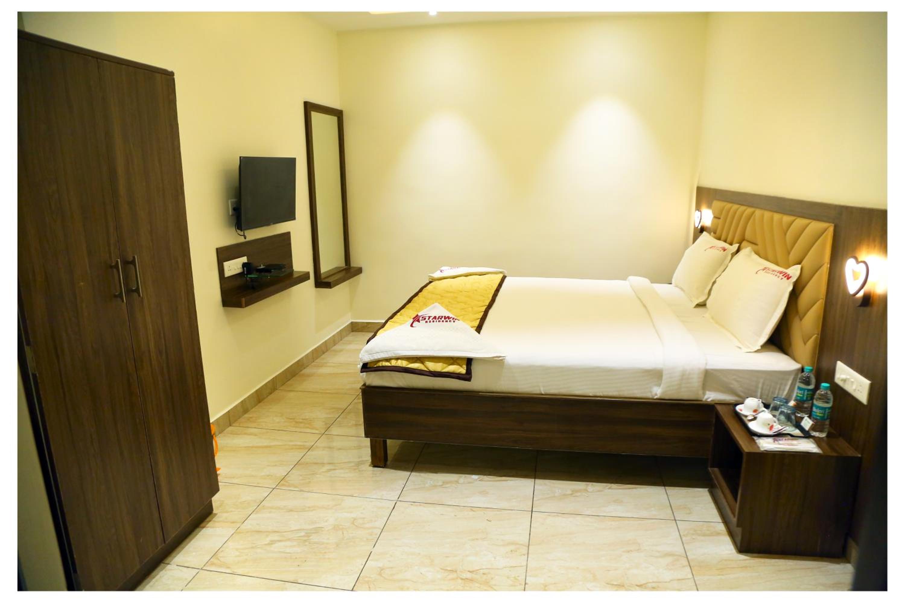 Starwin Residency